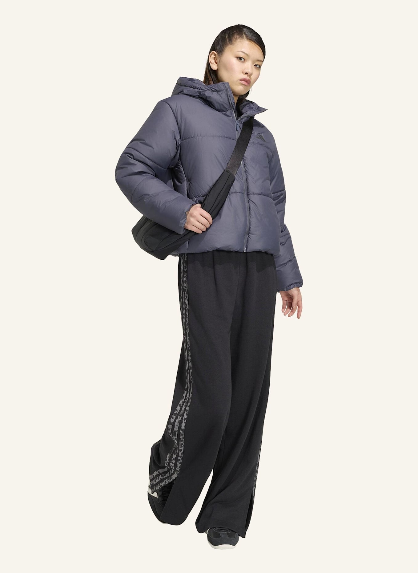 adidas ESSENTIALS HIGHLOFT PUFFER JACKE, ISOLIERT: LILA