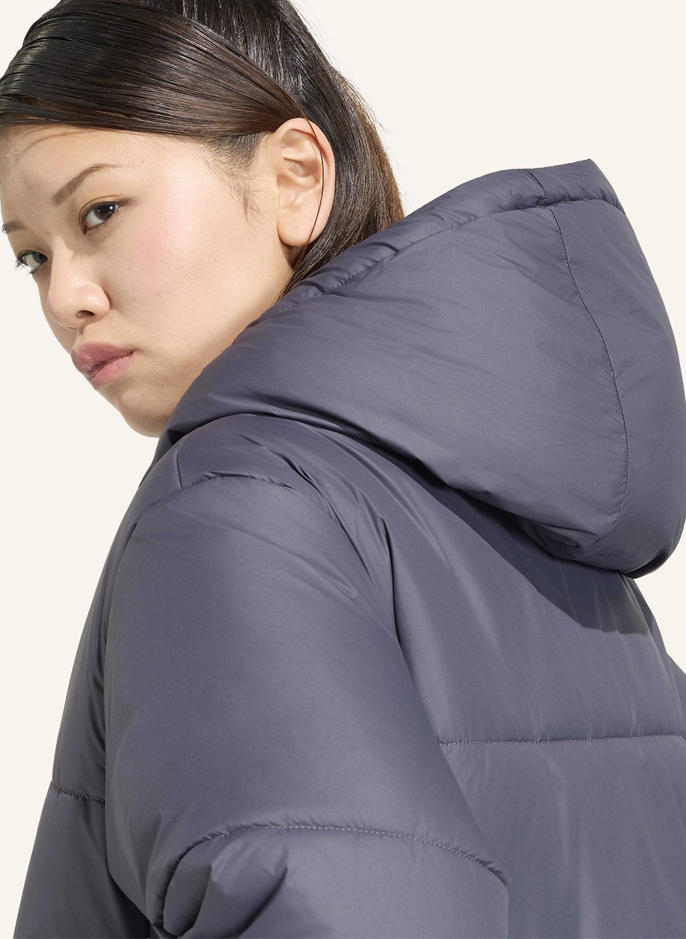 adidas ESSENTIALS HIGHLOFT PUFFER JACKE, ISOLIERT: LILA