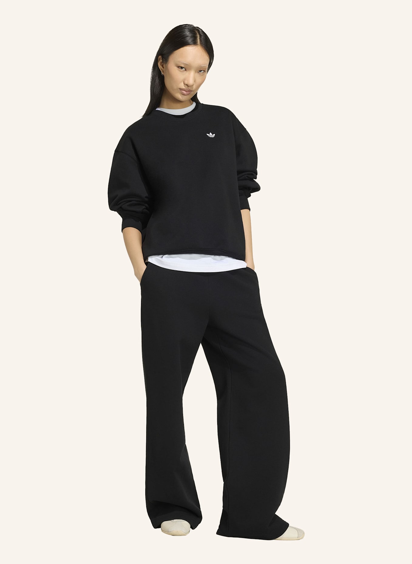 adidas Originals ESSENTIALS CREW LONG FLEECE OS SWEATSHIRT: SCHWARZ