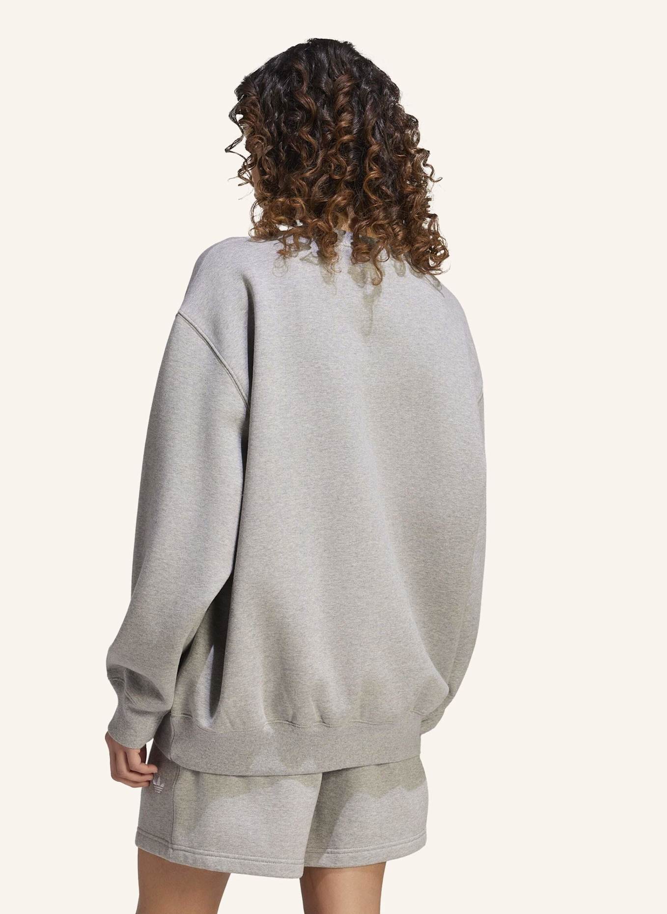 adidas Originals ESSENTIALS CREW LONG FLEECE OS SWEATSHIRT: GRAU