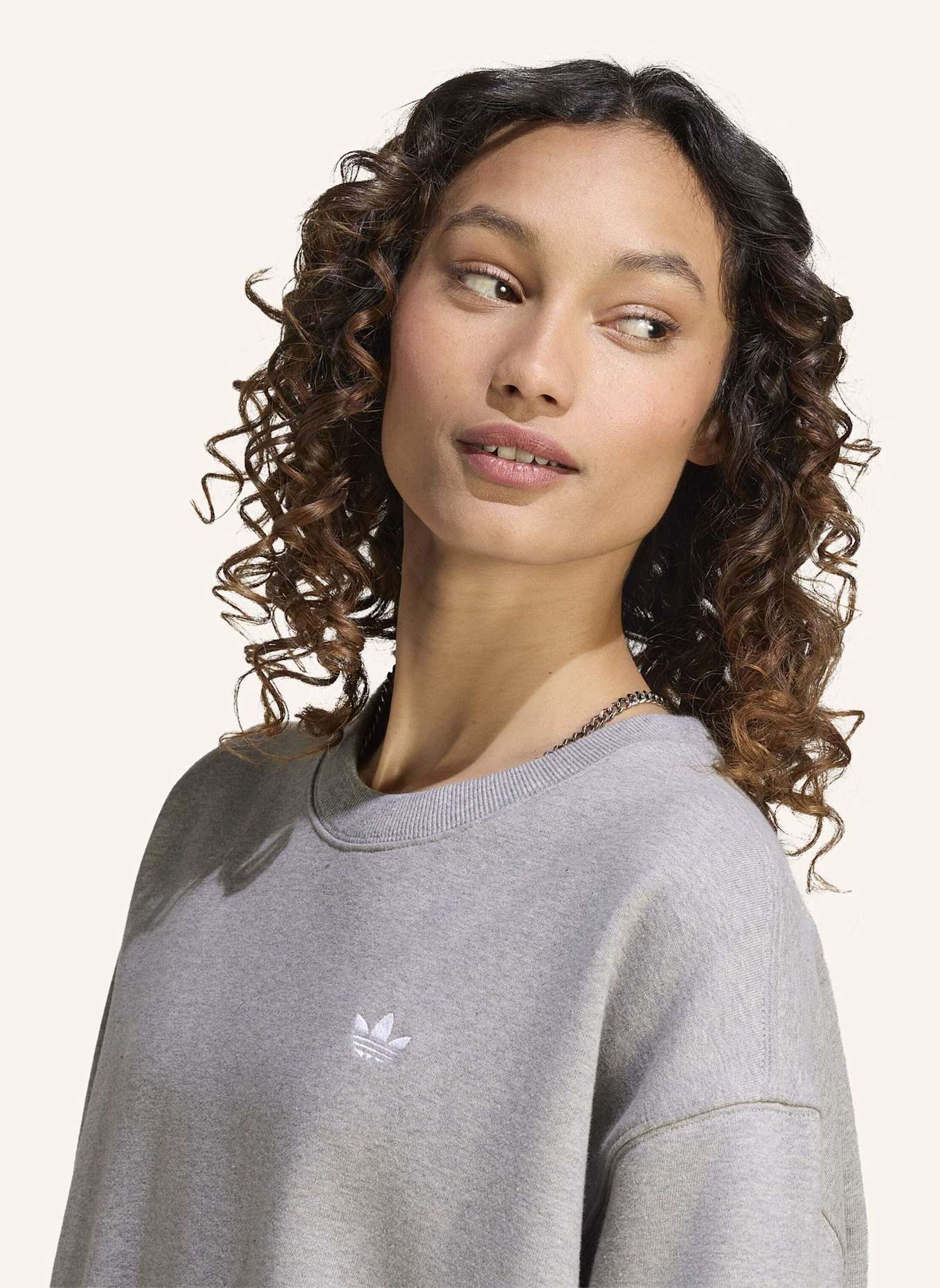 adidas Originals ESSENTIALS CREW LONG FLEECE OS SWEATSHIRT: GRAU