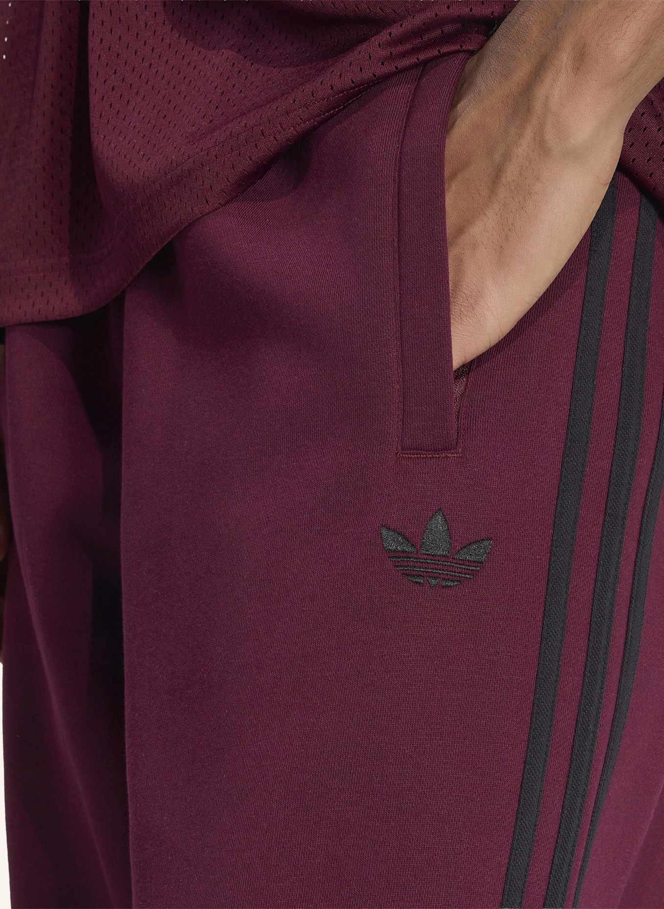 adidas Originals ADIDAS ADICOLOR 3-STREIFEN JOGGINGHOSE MIT BÜNDCHEN: ROT