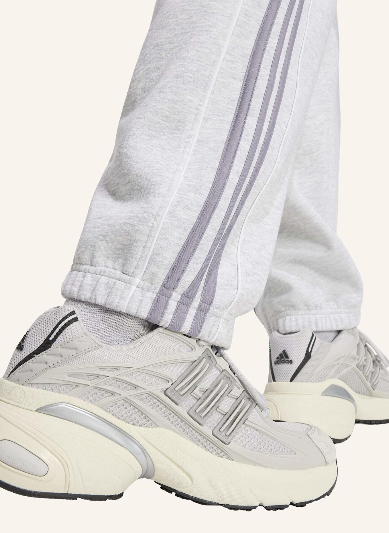 adidas Originals TRAININGSHOSE: GRAU