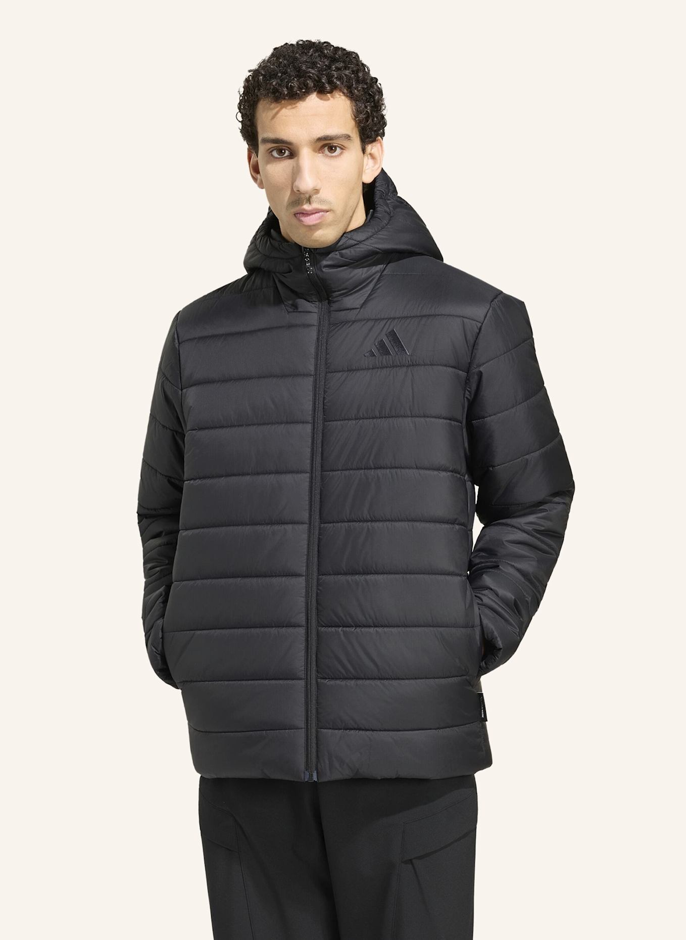 adidas TERREX TERREX MULTI ESSENTIALS CLIMAWARM KAPUZENJACKE, ISOLIEREND: SCHWARZ