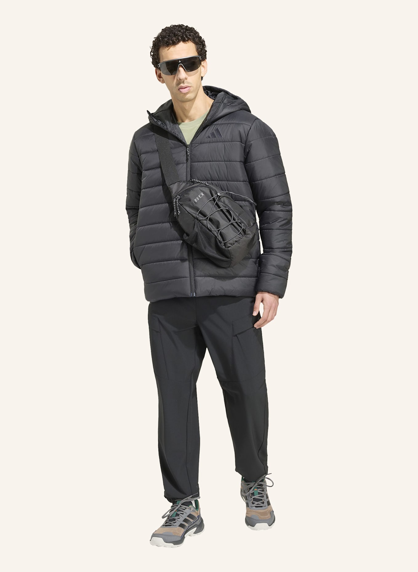 adidas TERREX TERREX MULTI ESSENTIALS CLIMAWARM KAPUZENJACKE, ISOLIEREND: SCHWARZ