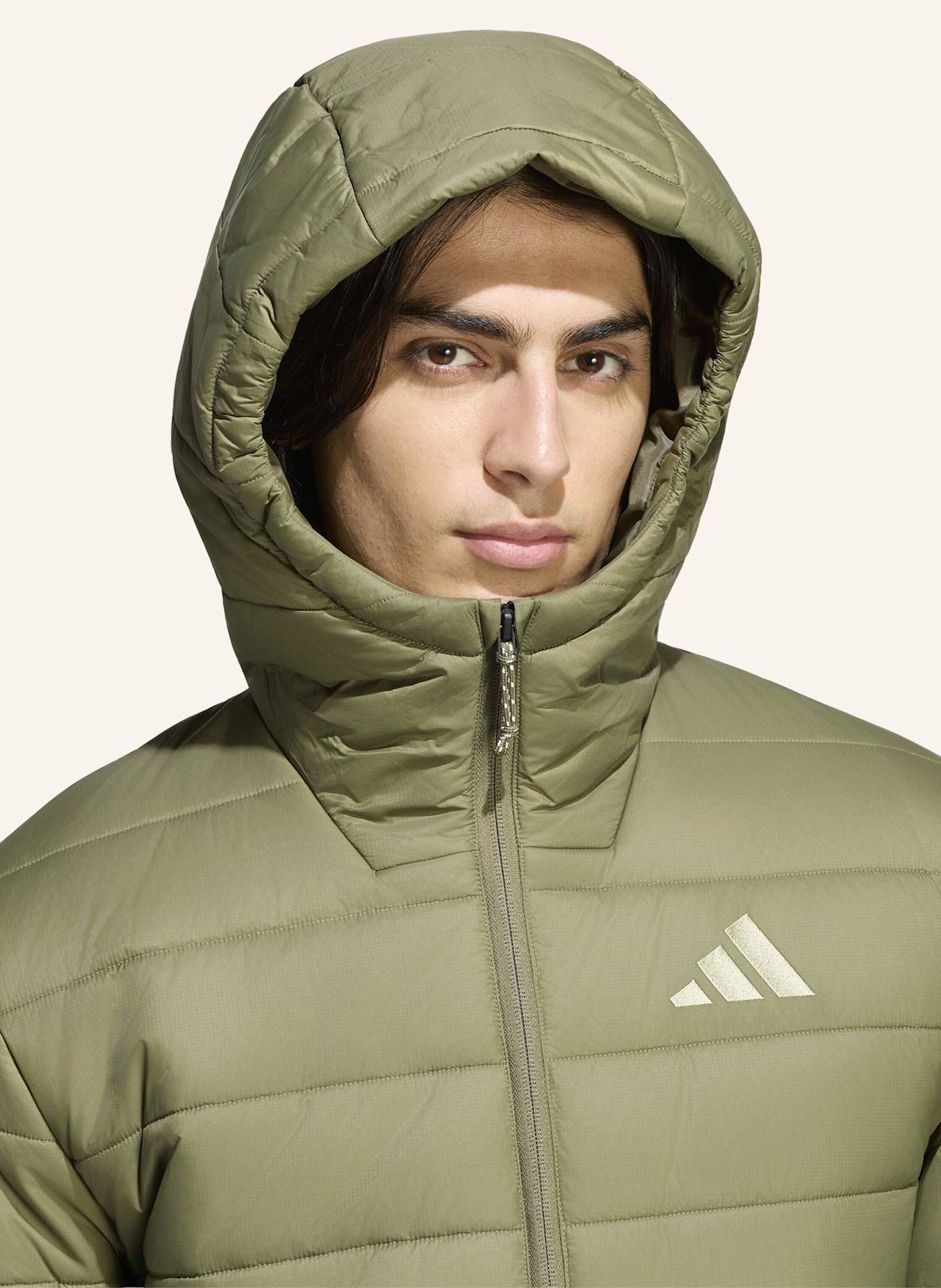 adidas TERREX TERREX MULTI ESSENTIALS CLIMAWARM KAPUZENJACKE, ISOLIEREND: GRÜN