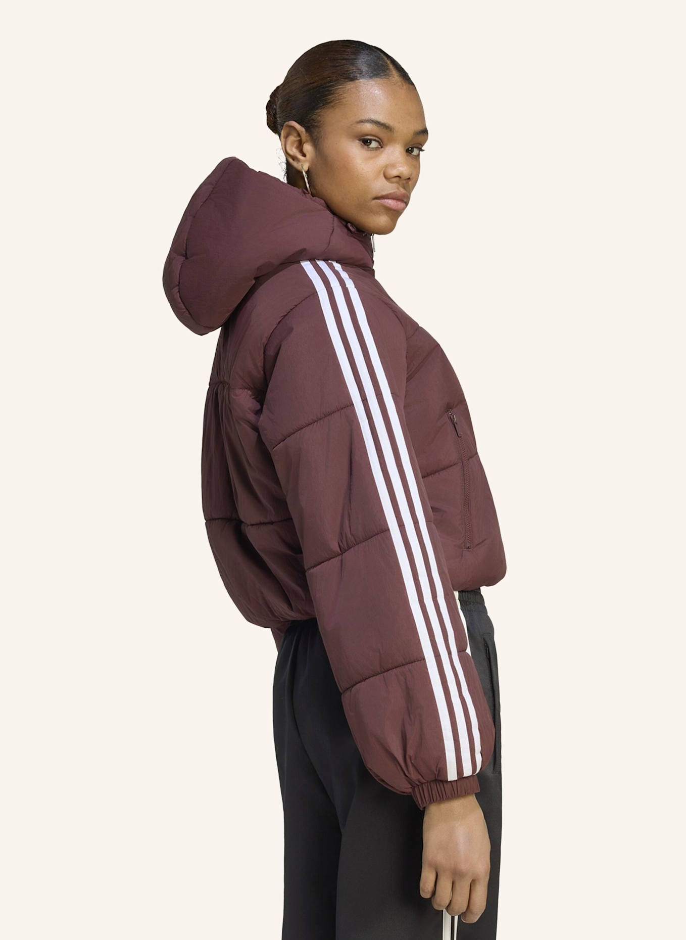 adidas Originals ADICOLOR PUFFER JACKE, KÜRZER GESCHNITTEN, KAPUZE: ROT