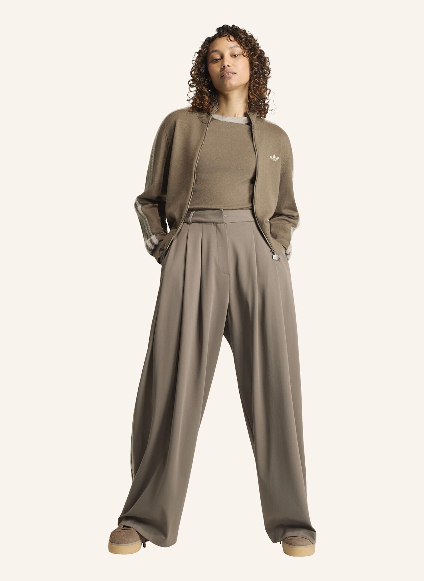 adidas Originals FALTENHOSE: BRAUN / SILBER