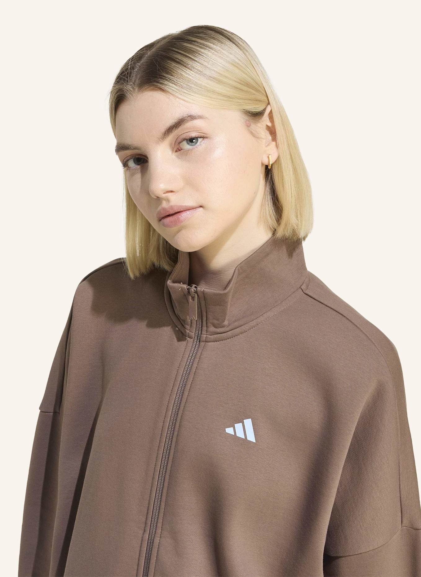adidas 3-STREIFEN STUDIO TRACK TOP: BRAUN