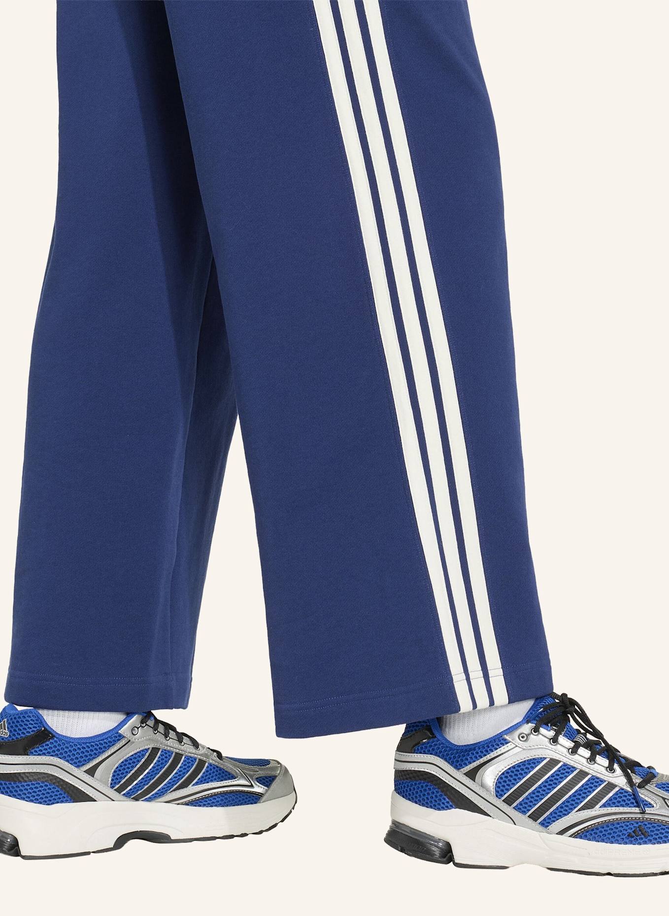 adidas ADIDAS KIT 3-STREIFEN WEITE HOSE: BLAU