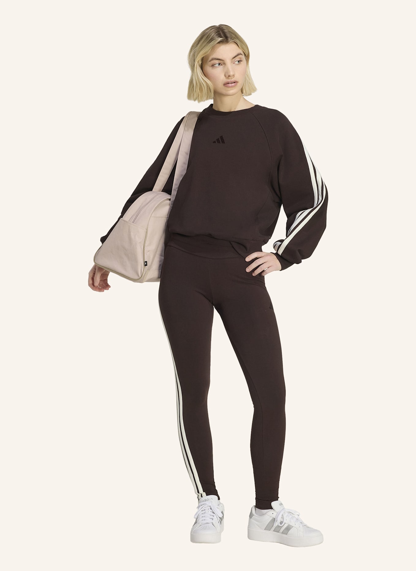 adidas ADIDAS KIT 3-STREIFEN SWEATSHIRT: BRAUN/ WEISS