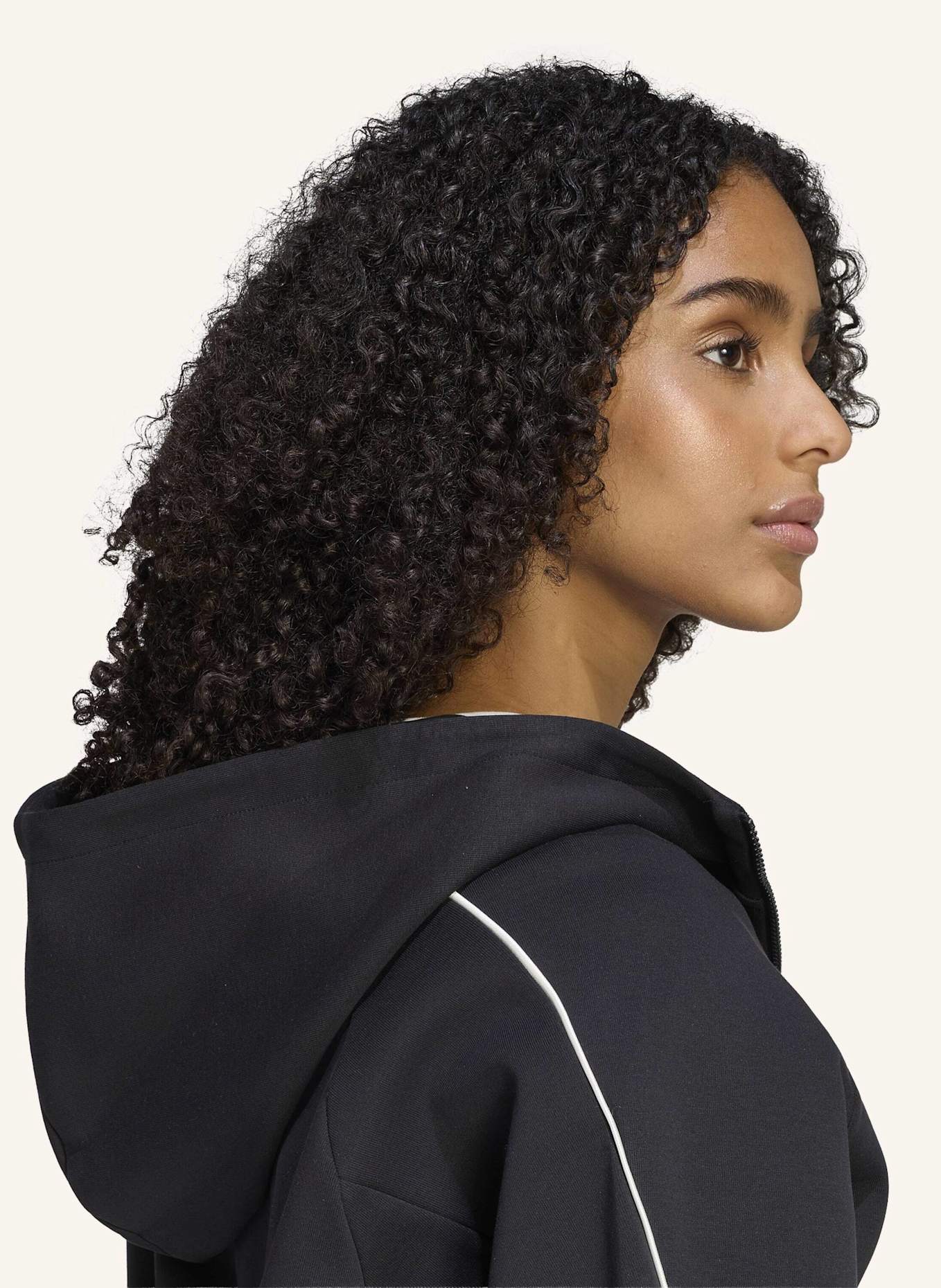 adidas STADIUM SMALL LOGO KAPUZENJACKE: SCHWARZ