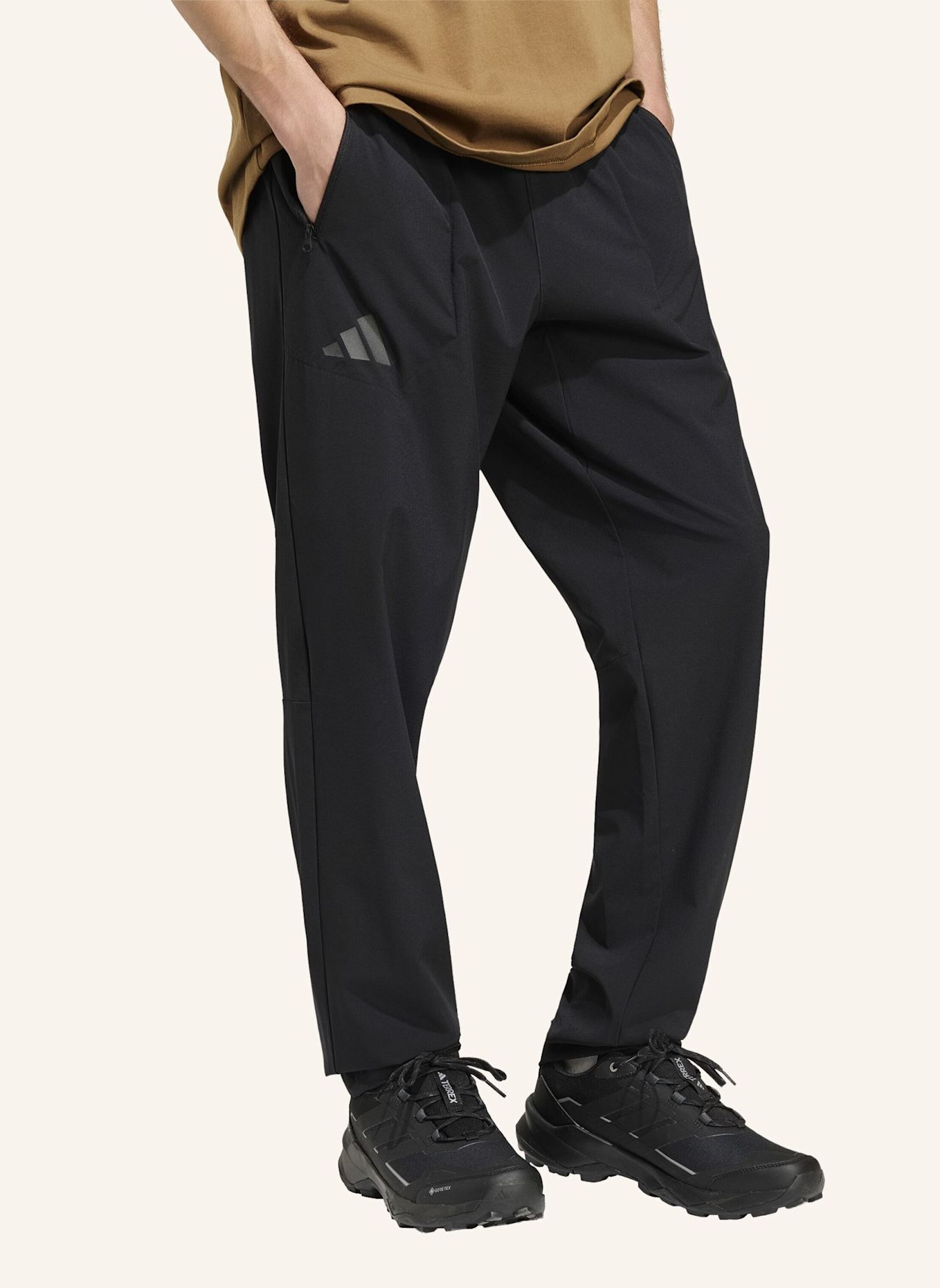 adidas TERREX TERREX MULTI ESSENTIALS STRETCH HOSE: SCHWARZ