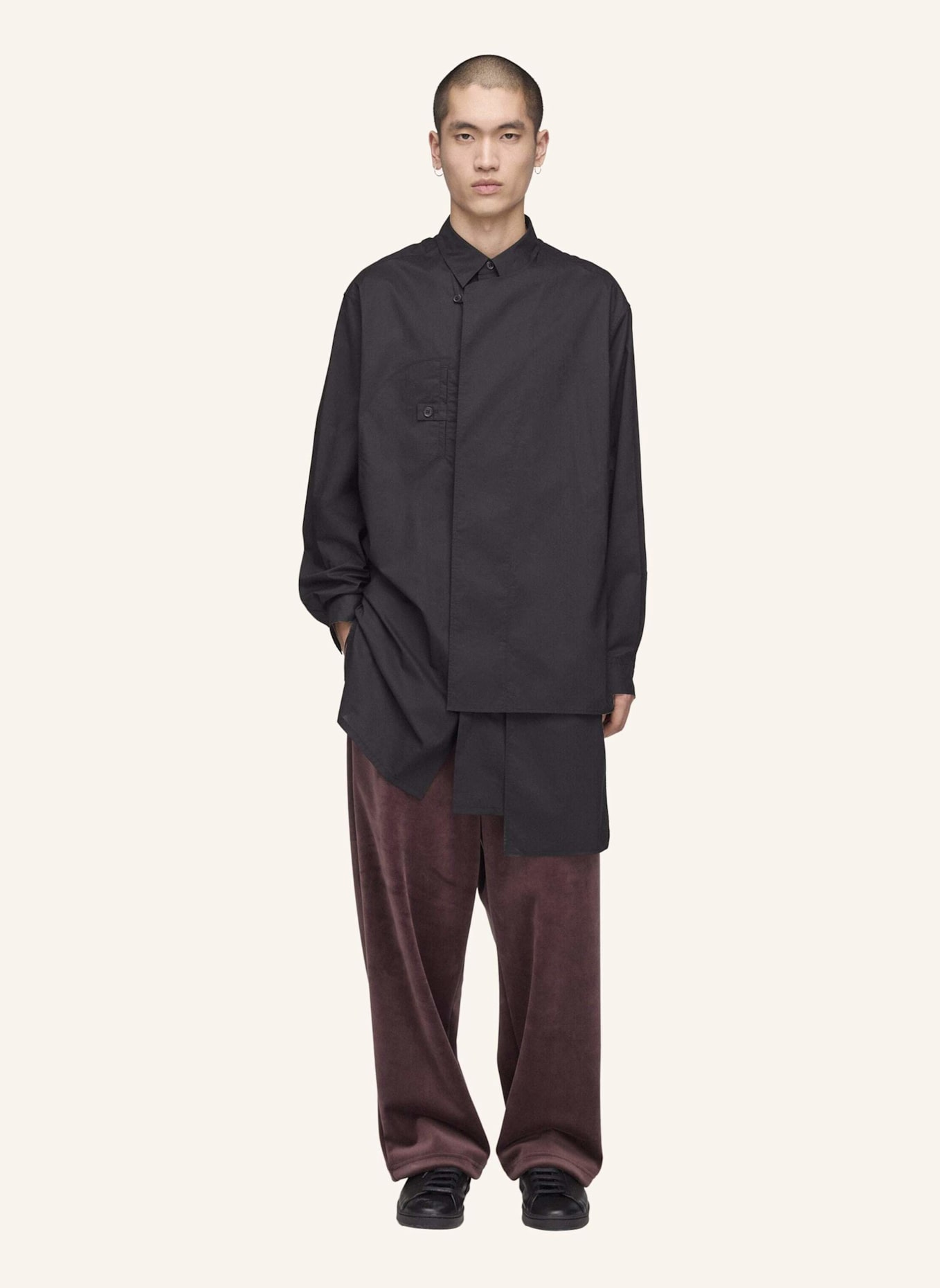 Y-3 Y-3 ADAPTIVE BAUMWOLLHEMD: SCHWARZ