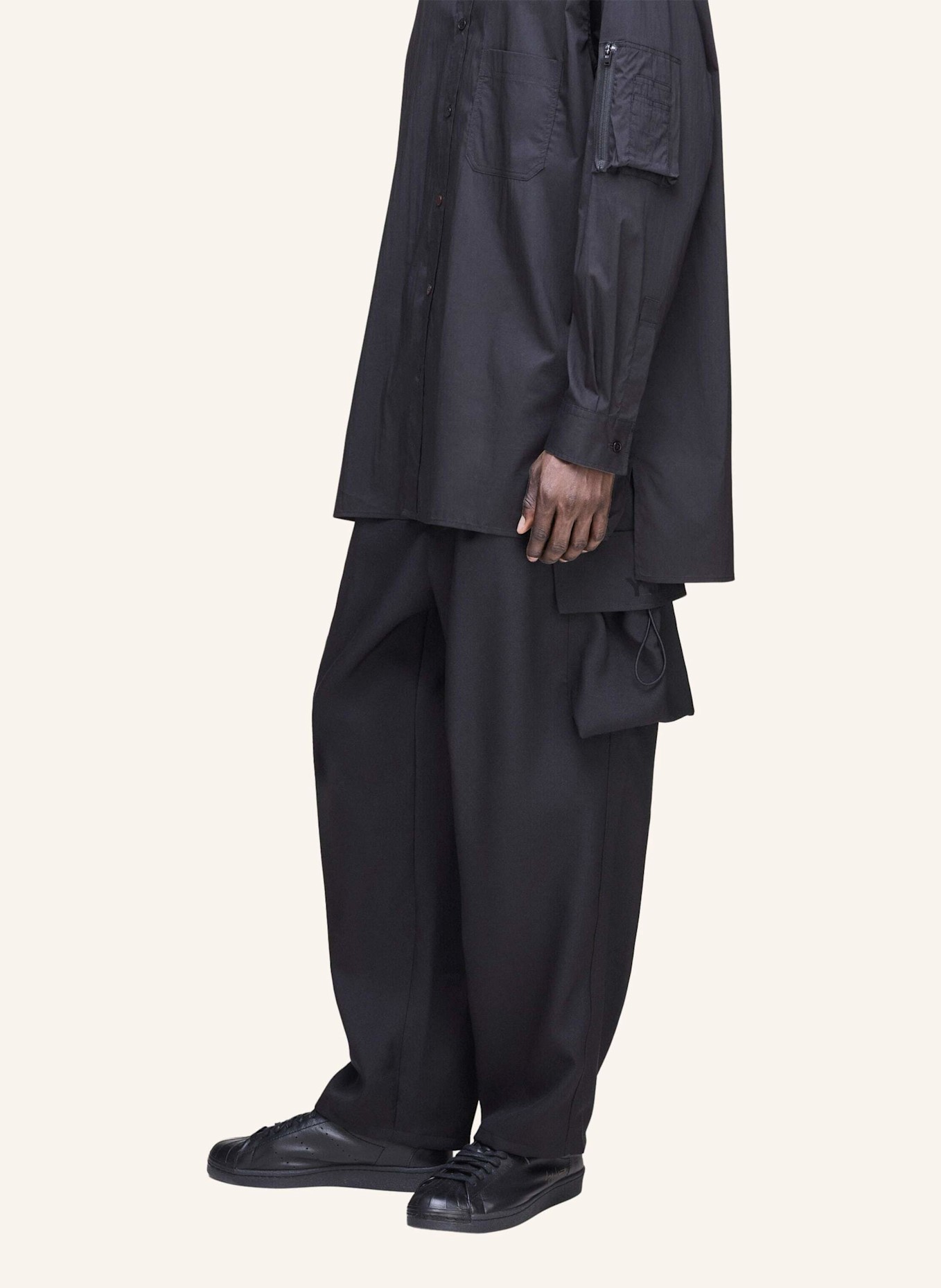 Y-3 Y-3 SPORT UNIFORM CARGOHOSE: SCHWARZ