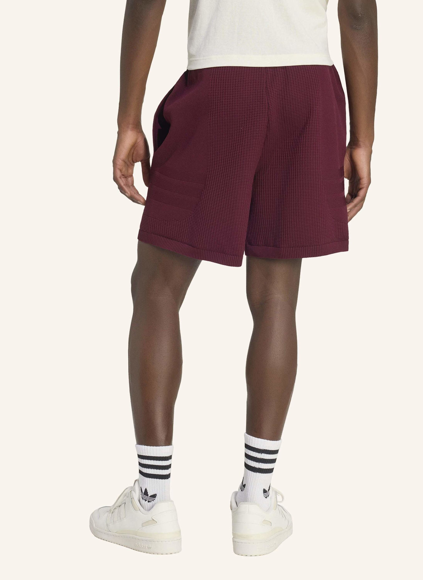 adidas Originals MUNICH 93 STRICKSHORTS: ROT