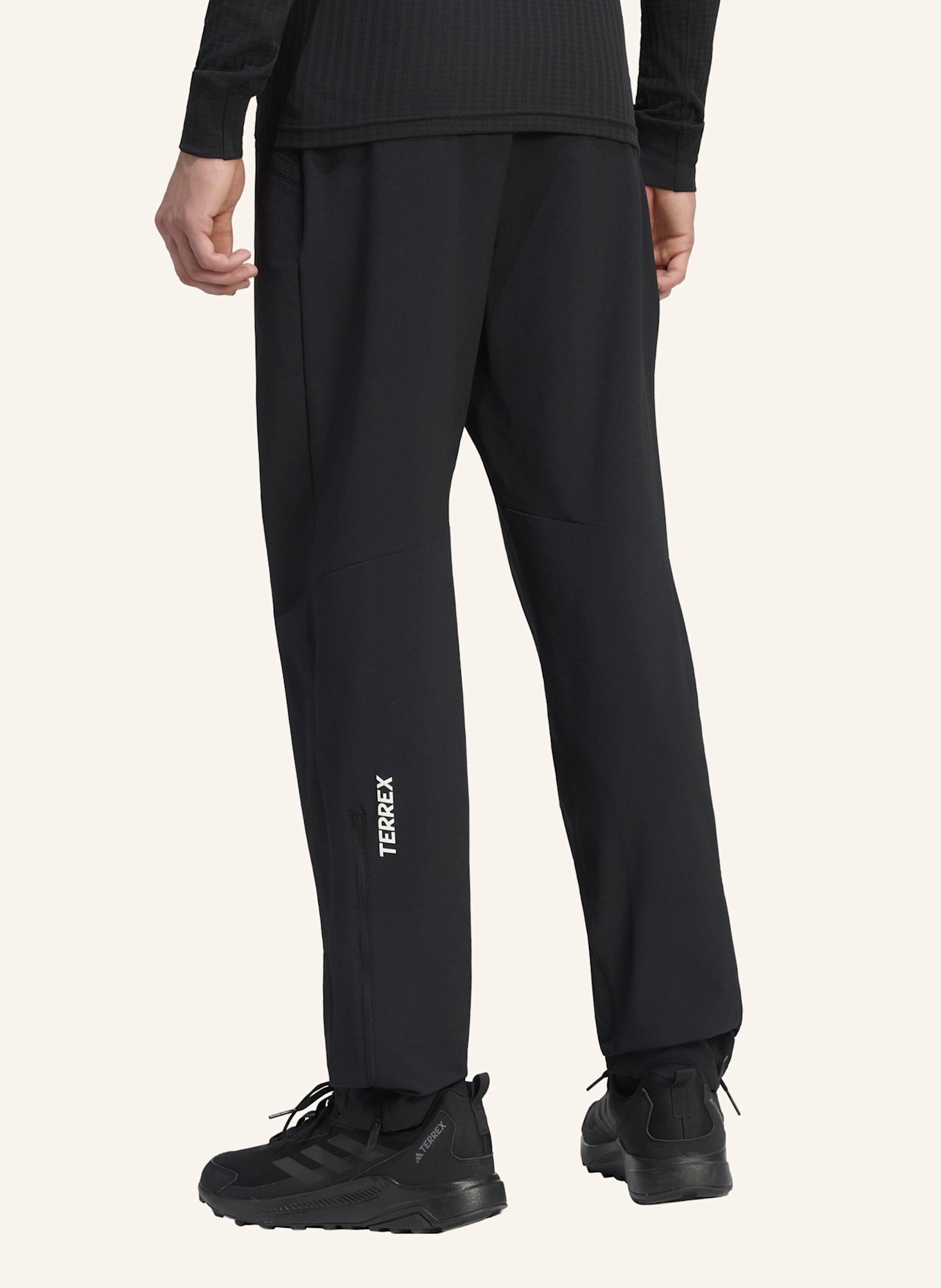 adidas TERREX TERREX XPERIOR PRO SOFTSHELL-HOSE, ANGERAUTE INNENSEITE: SCHWARZ