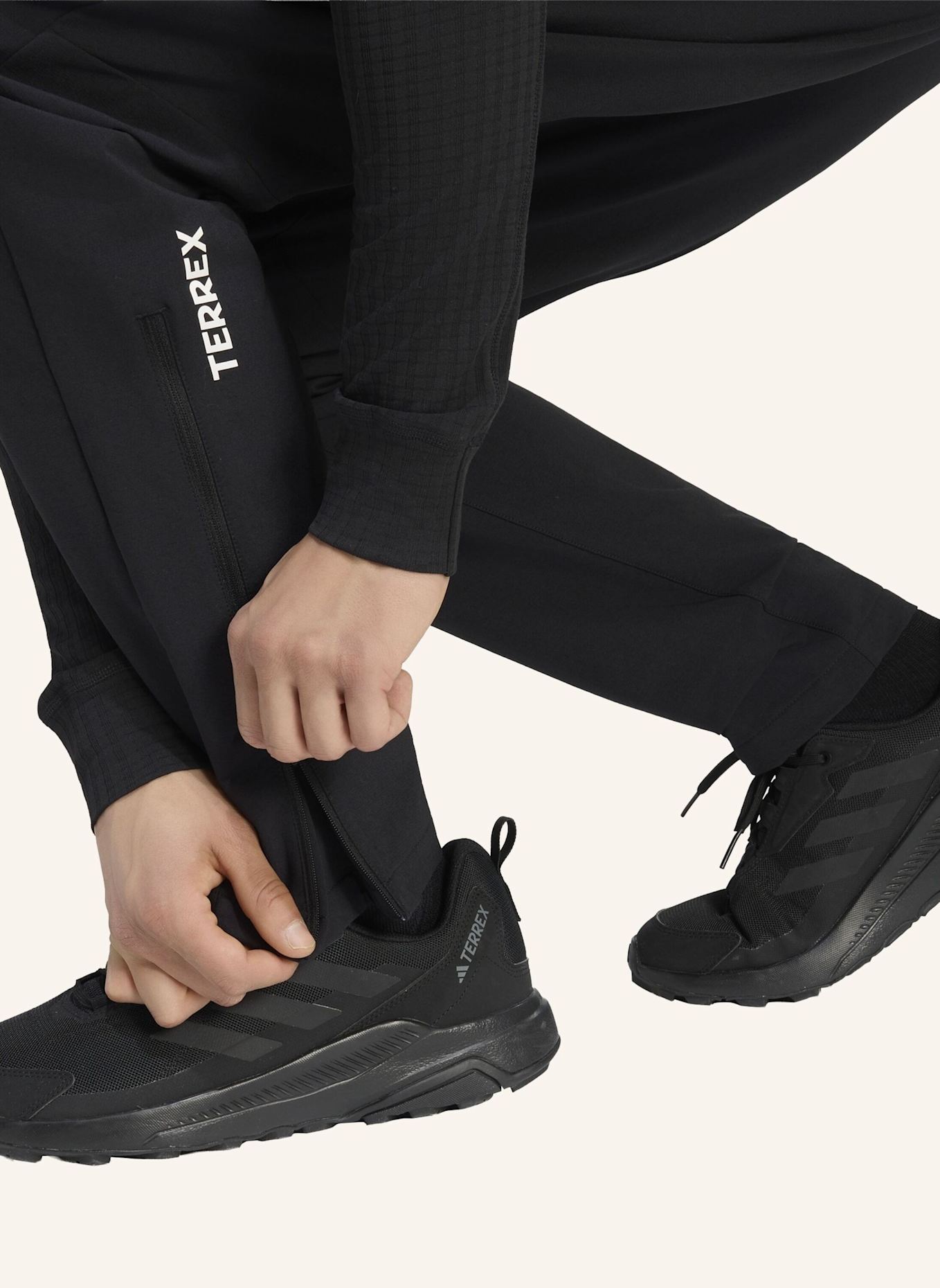 adidas TERREX TERREX XPERIOR PRO SOFTSHELL-HOSE, ANGERAUTE INNENSEITE: SCHWARZ