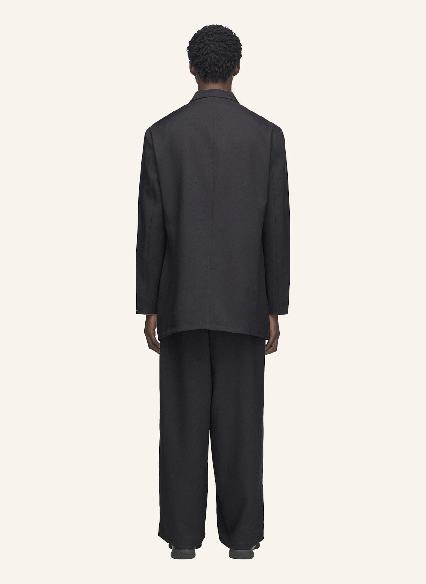 Y-3 Y-3 SPORT UNIFORM BOX HOSE MIT FALTEN: SCHWARZ