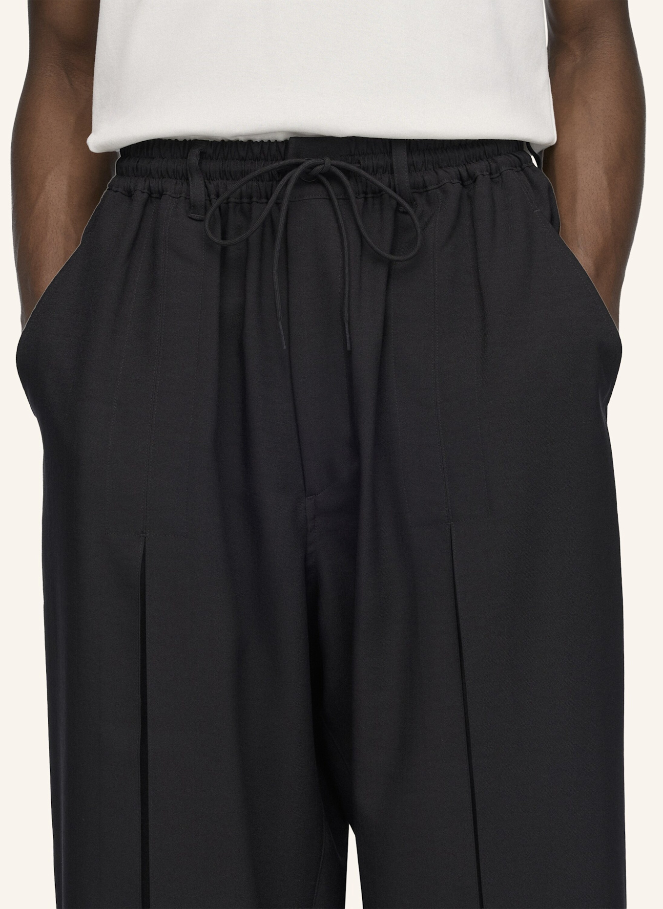 Y-3 Y-3 SPORT UNIFORM BOX HOSE MIT FALTEN: SCHWARZ