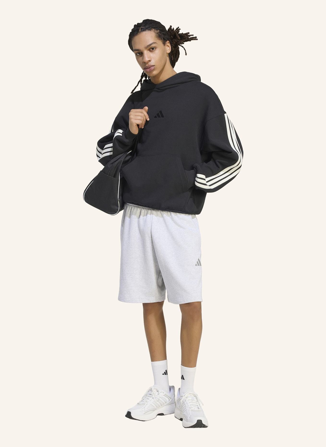 adidas ADIDAS KIT 3-STREIFEN SHORTS: GRAU/ WEISS