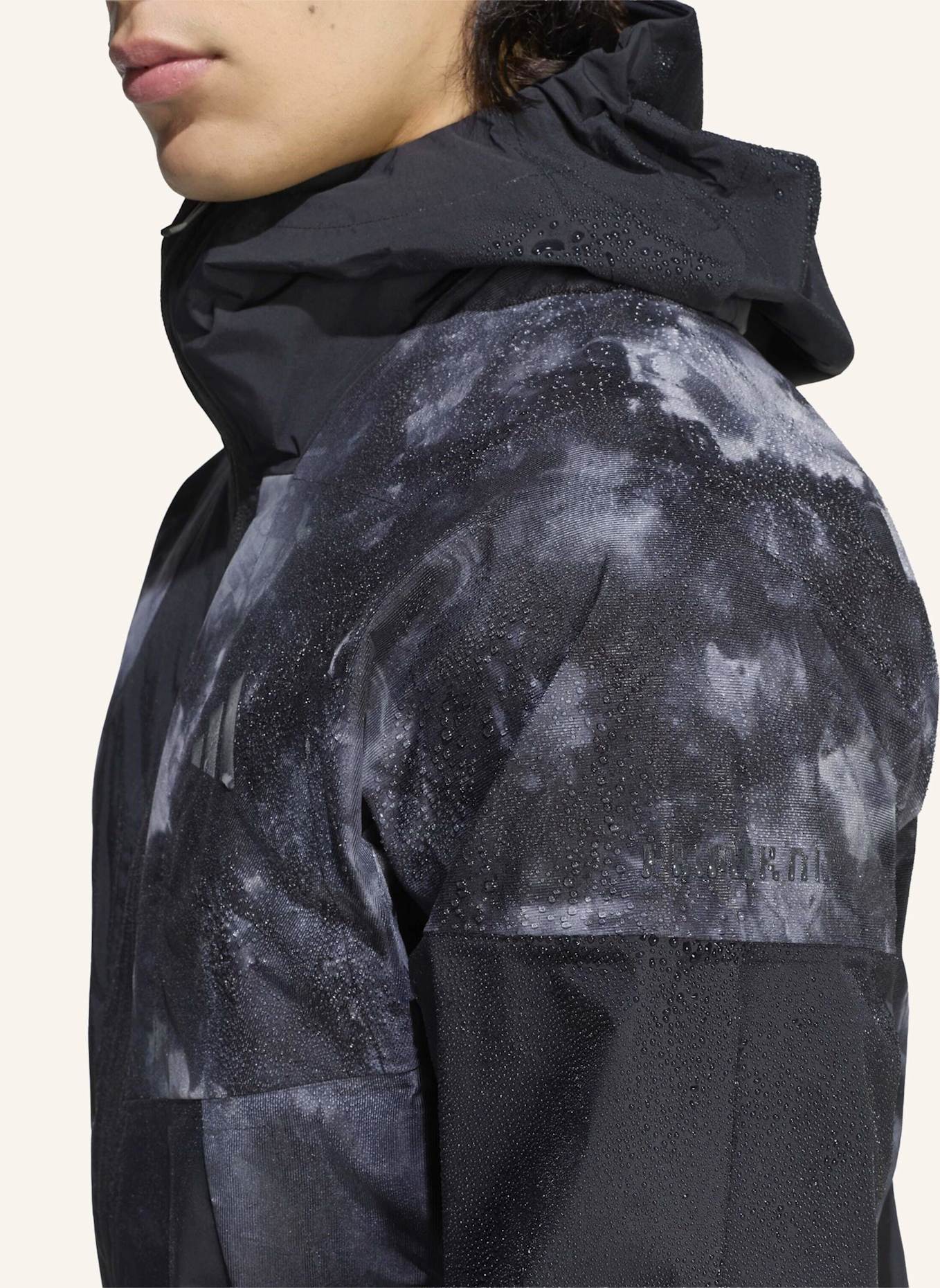 adidas TERREX TERREX XPERIOR 2.5-LAGEN-HYBRID-JACKE, PRIMEKNIT, SPRÜHFÄRBUNG, CLIMAPROOF-BESCHICHTUNG: SCHWARZ