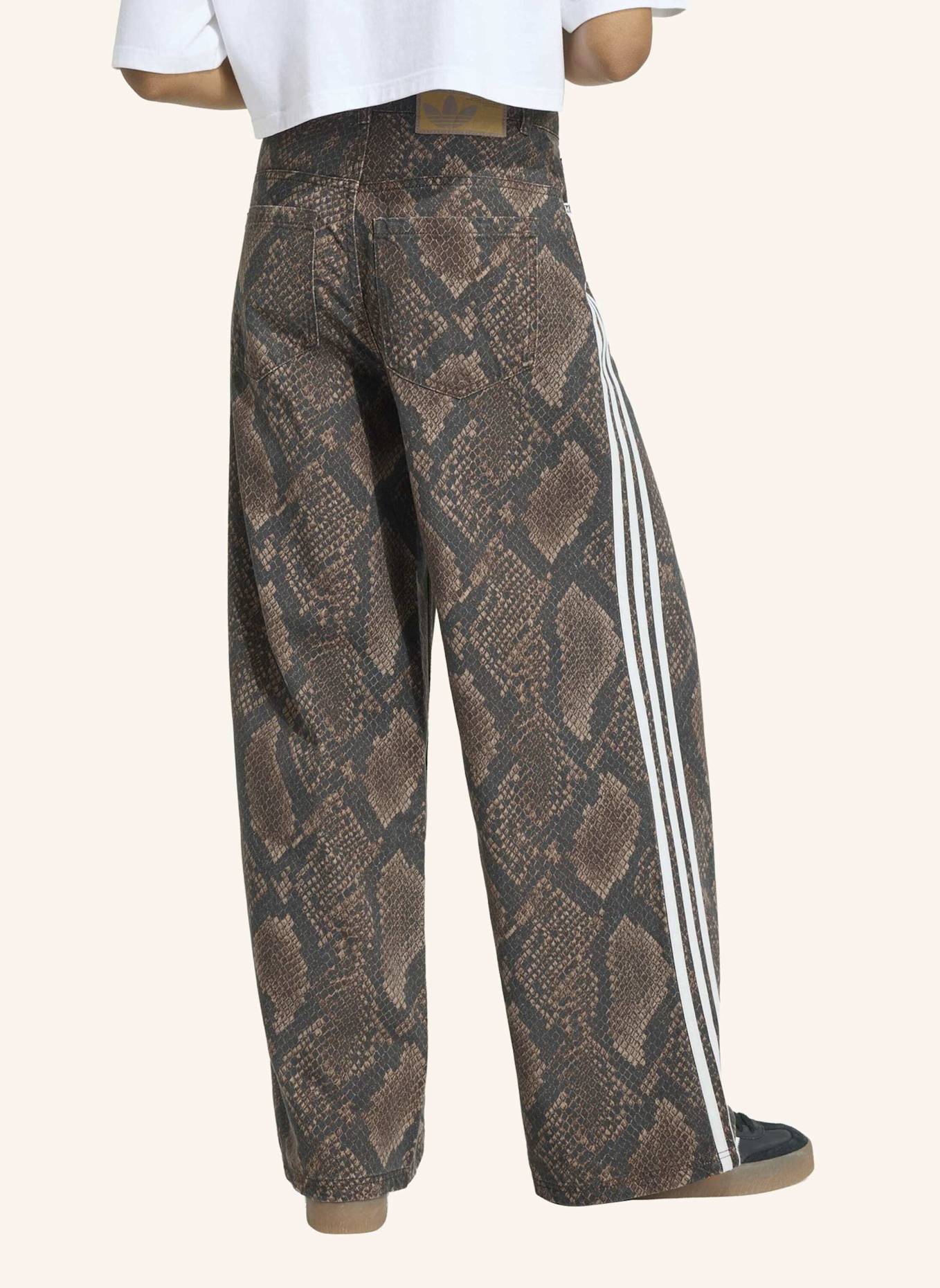 adidas Originals Wide Leg Jeans: BRAUN