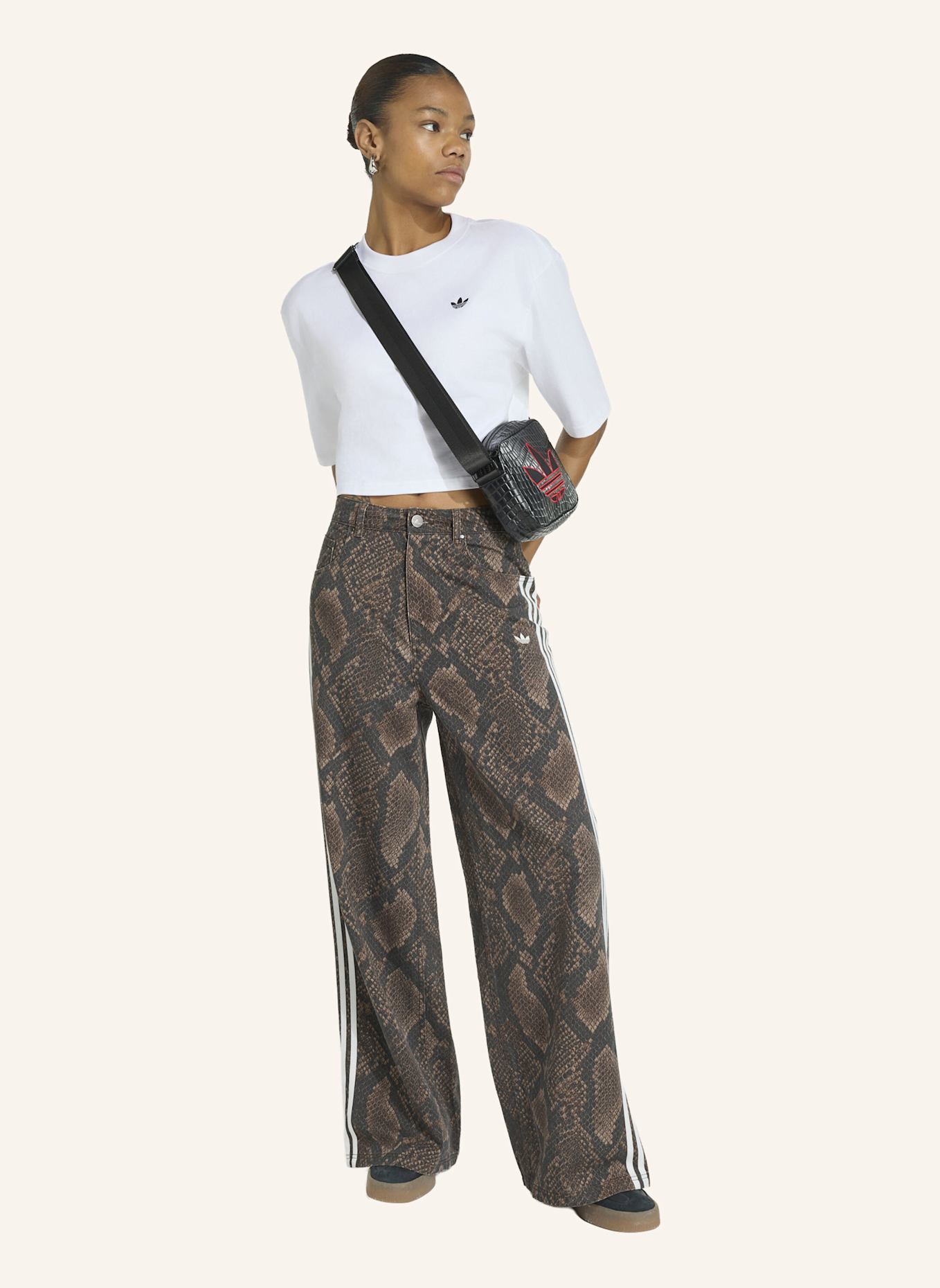 adidas Originals Wide Leg Jeans: BRAUN