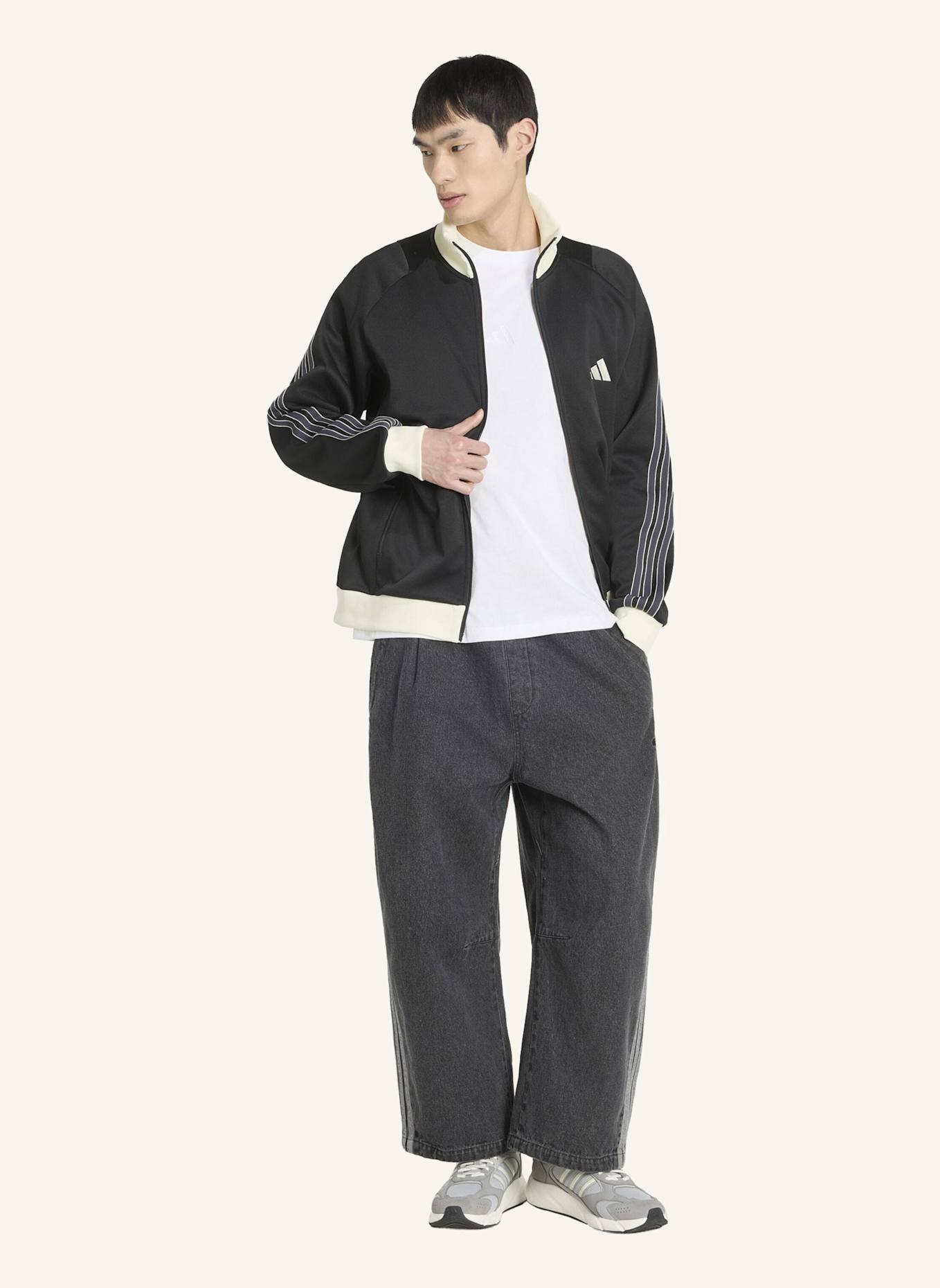 adidas STADIUM PIKEE TRAININGSJACKE, REGULÄR GESCHNITTEN: SCHWARZ