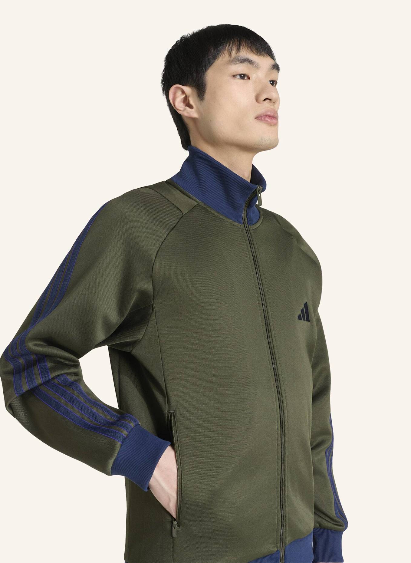 adidas STADIUM PIKEE TRAININGSJACKE, REGULÄR GESCHNITTEN: SCHWARZ