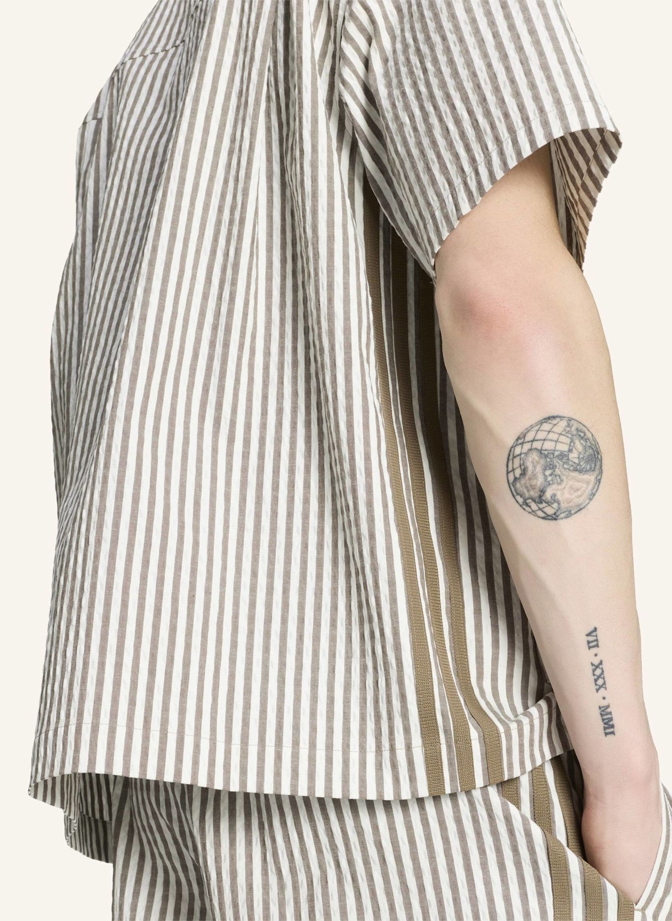 adidas Originals Overshirt RESORT S 2: WEISS