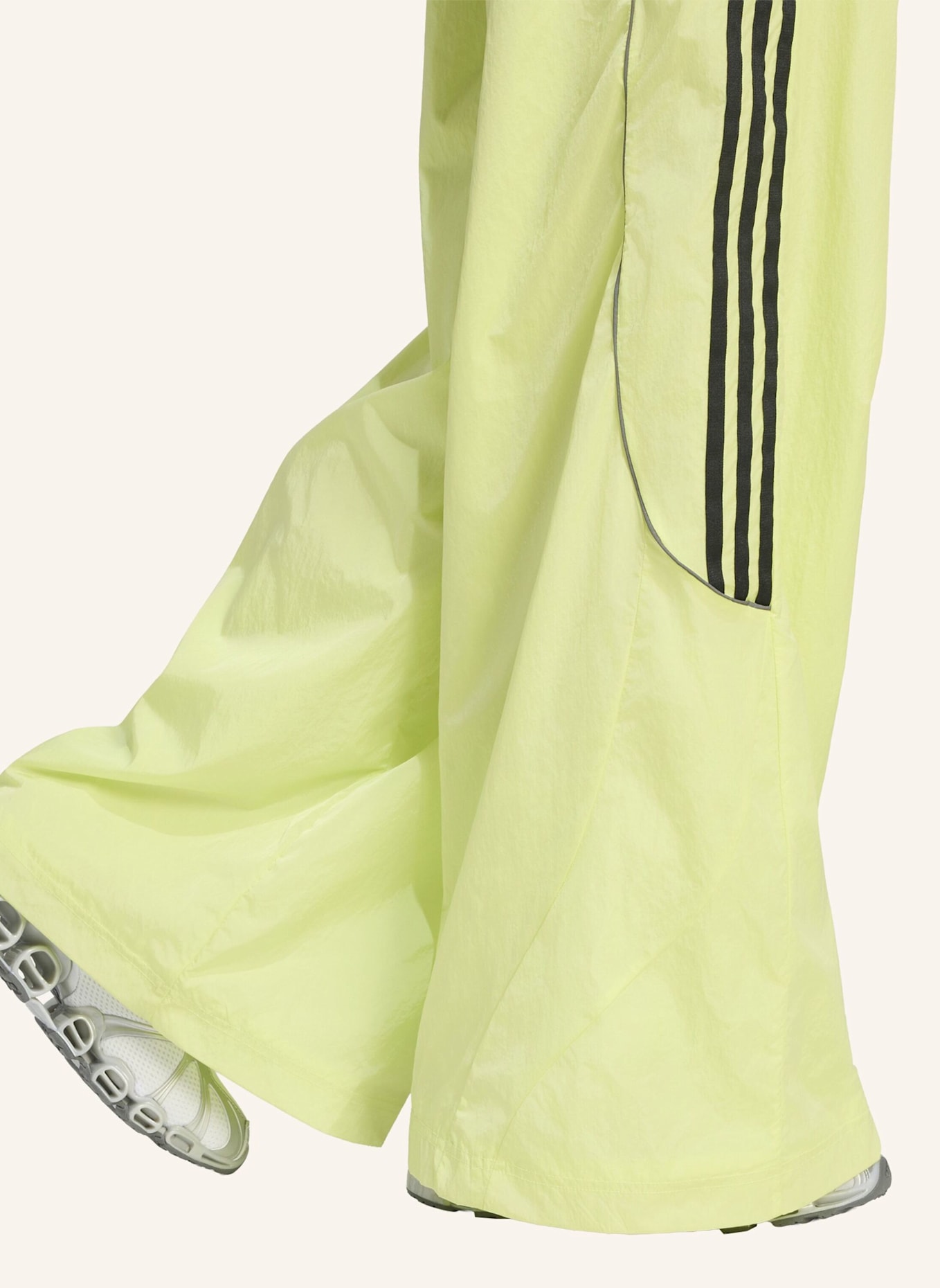 adidas Originals TEAMGEIST TRAININGSHOSE: SCHWARZ