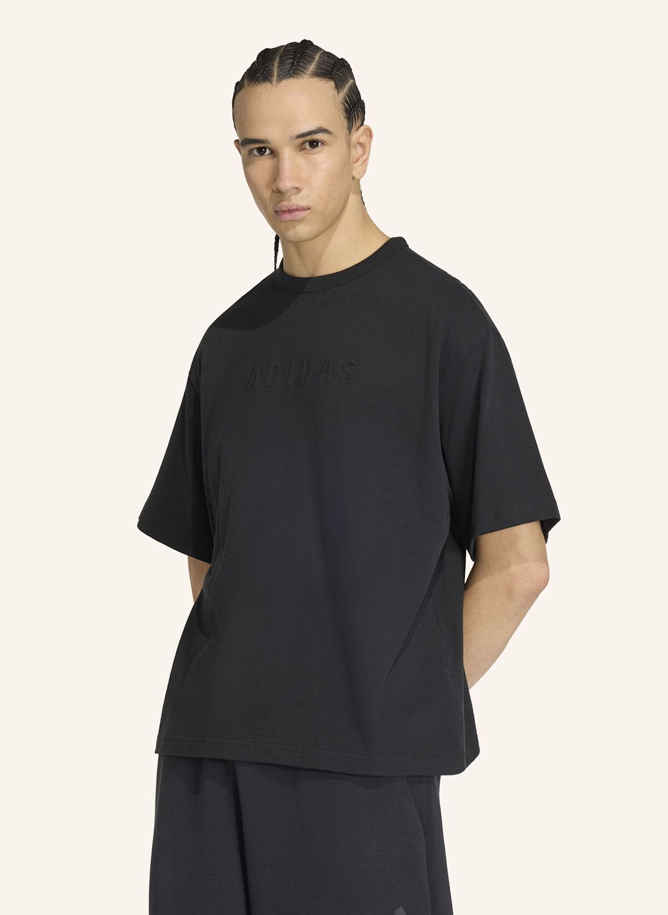 adidas SOFT LUX GRAFIK T-SHIRT: SCHWARZ