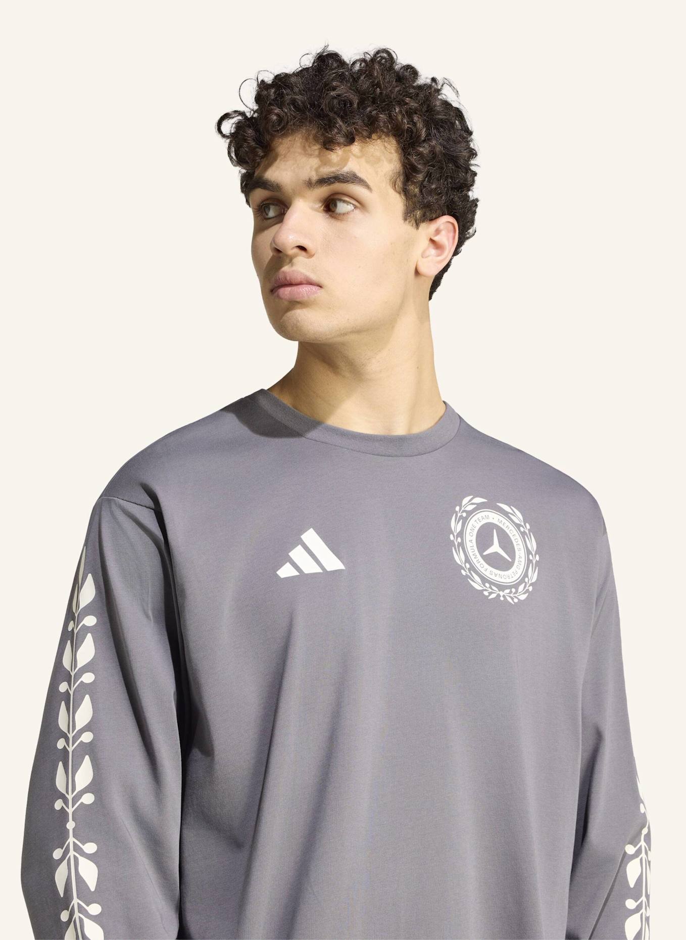 adidas MERCEDES-AMG PETRONAS FORMULA 1 TEAM SILVER ARROWS LONGSLEEVE: GRAU/ WEISS