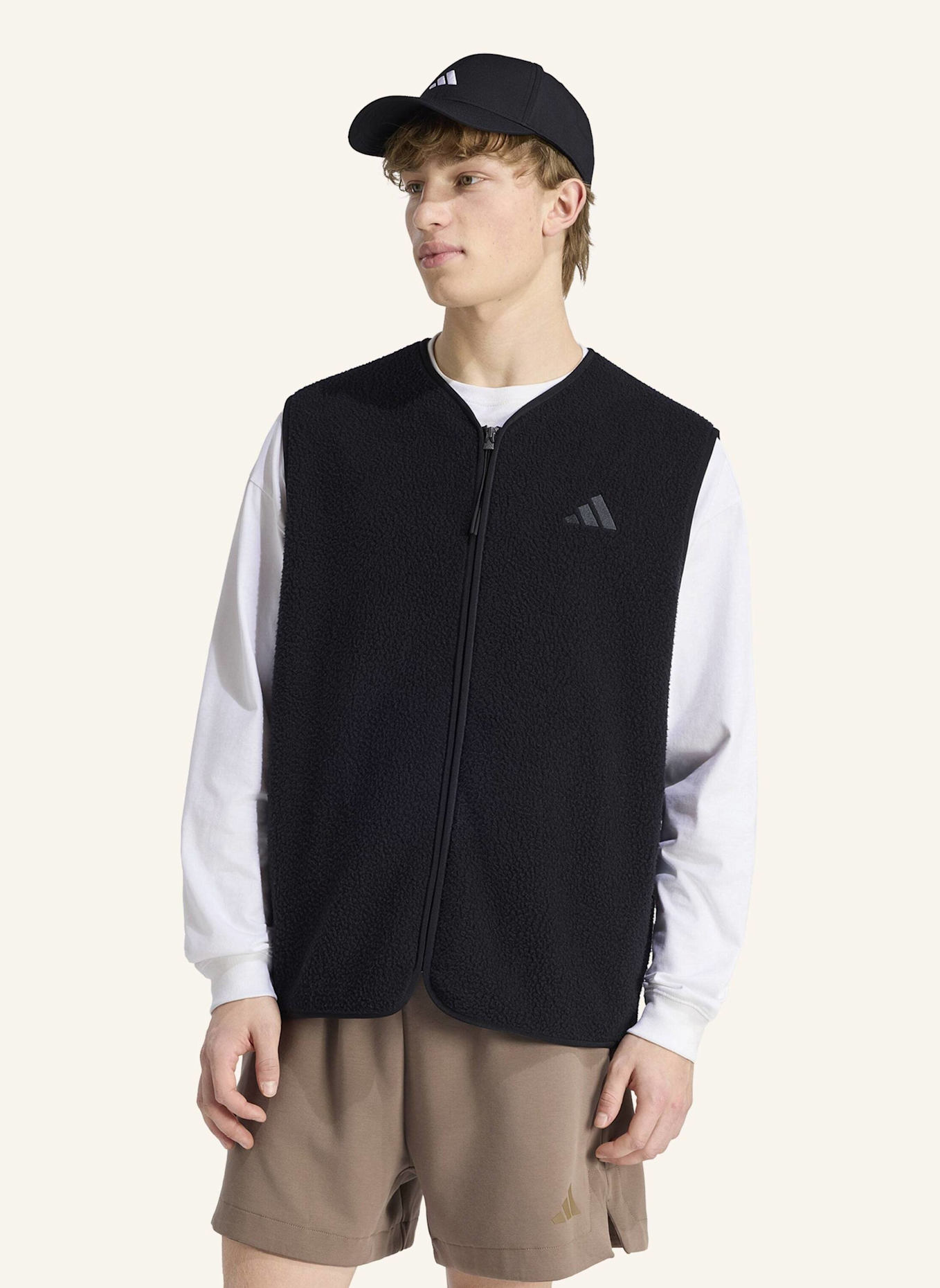adidas CITY TECH 3-STREIFEN FLEECE-WESTE: SCHWARZ