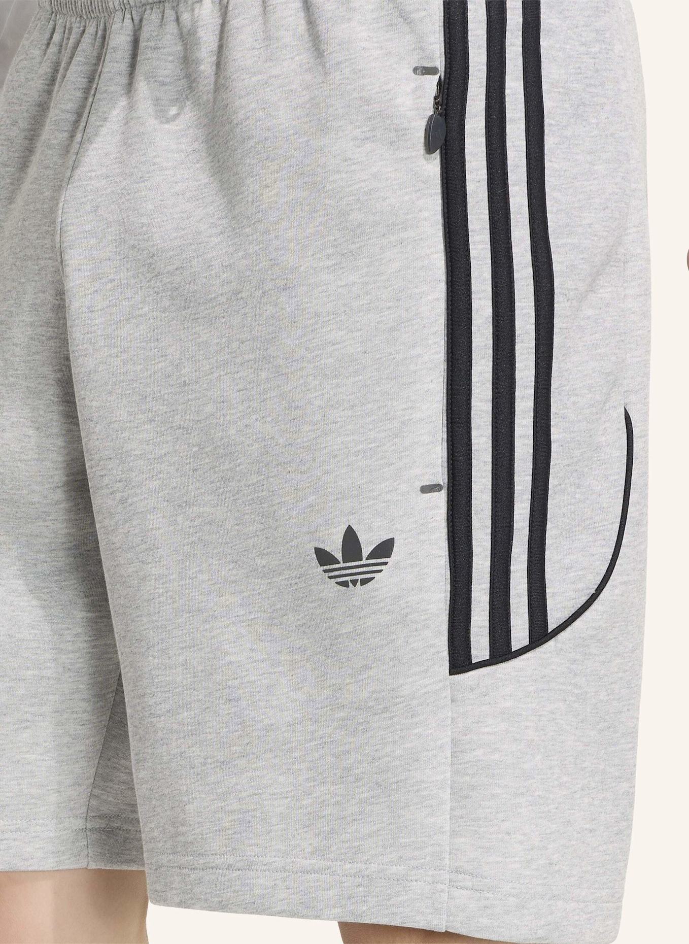 adidas Originals SPACER TEAMGEIST 26 CUTLINE SHORTS: GRAU