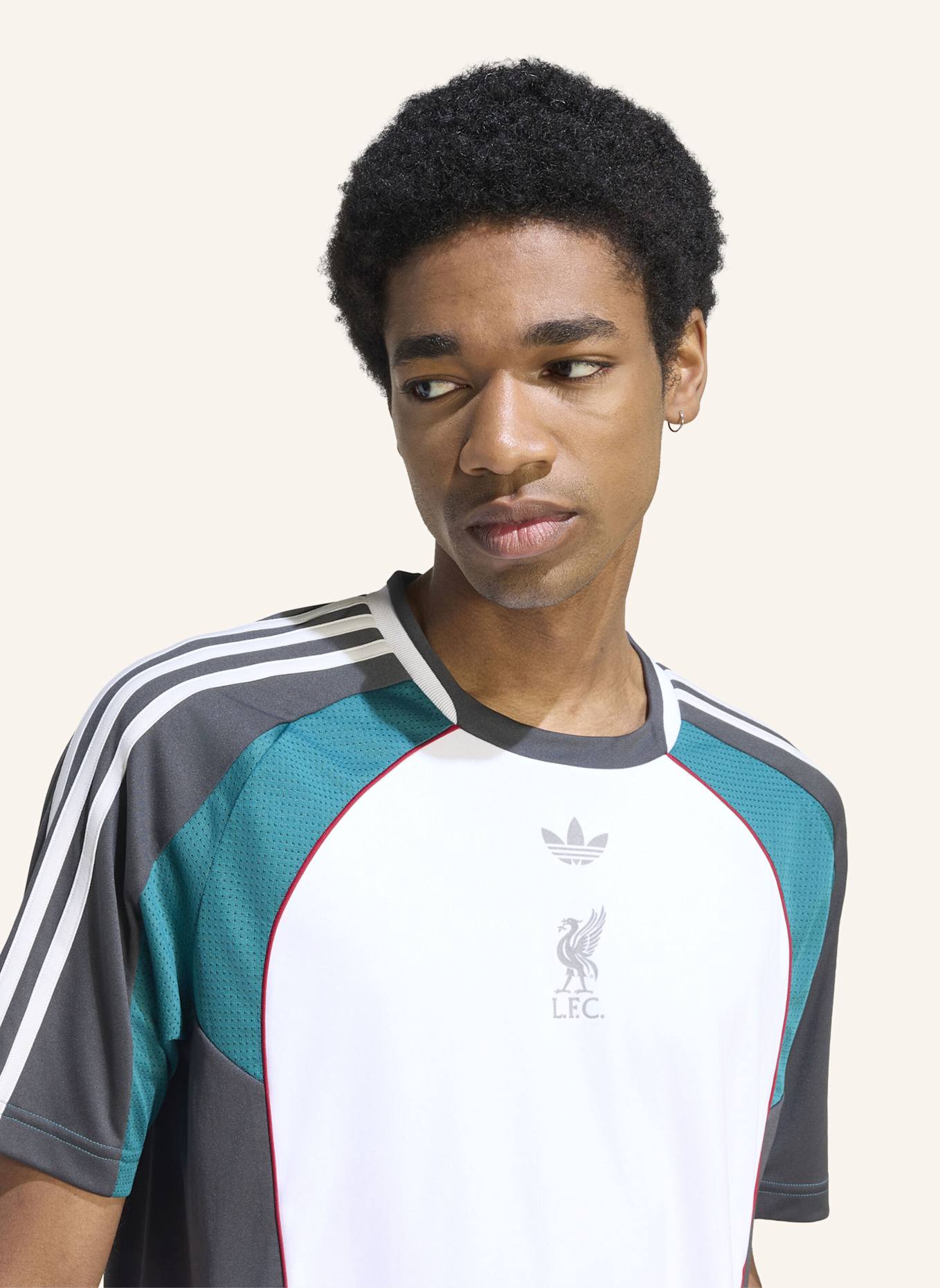 adidas Originals LFC TEAMGEIST 26 AUFWÄRMTRIKOT: WEISS
