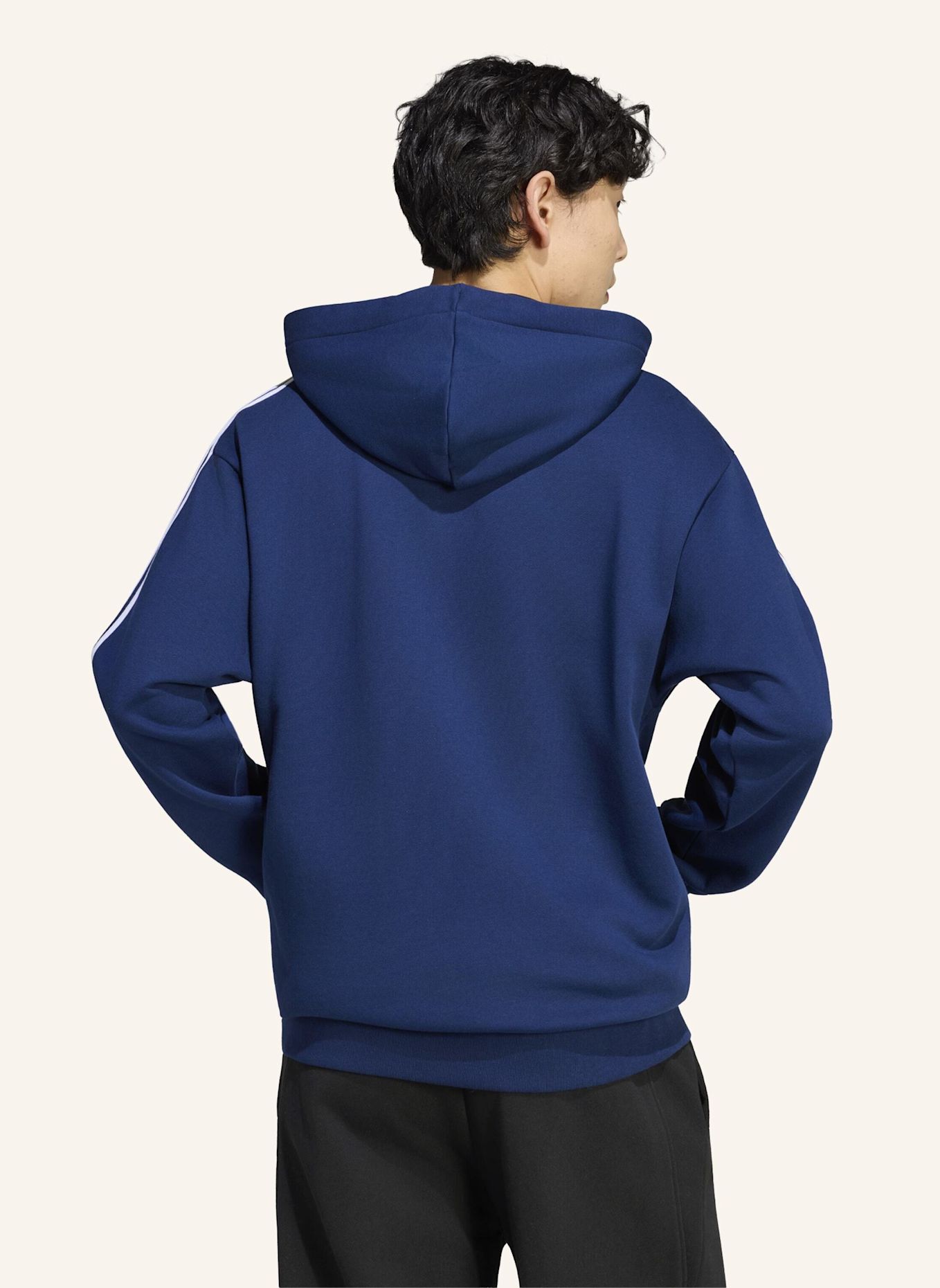 adidas ESSENTIALS 3-STREIFEN FRENCH TERRY KAPUZENJACKE: WEISS