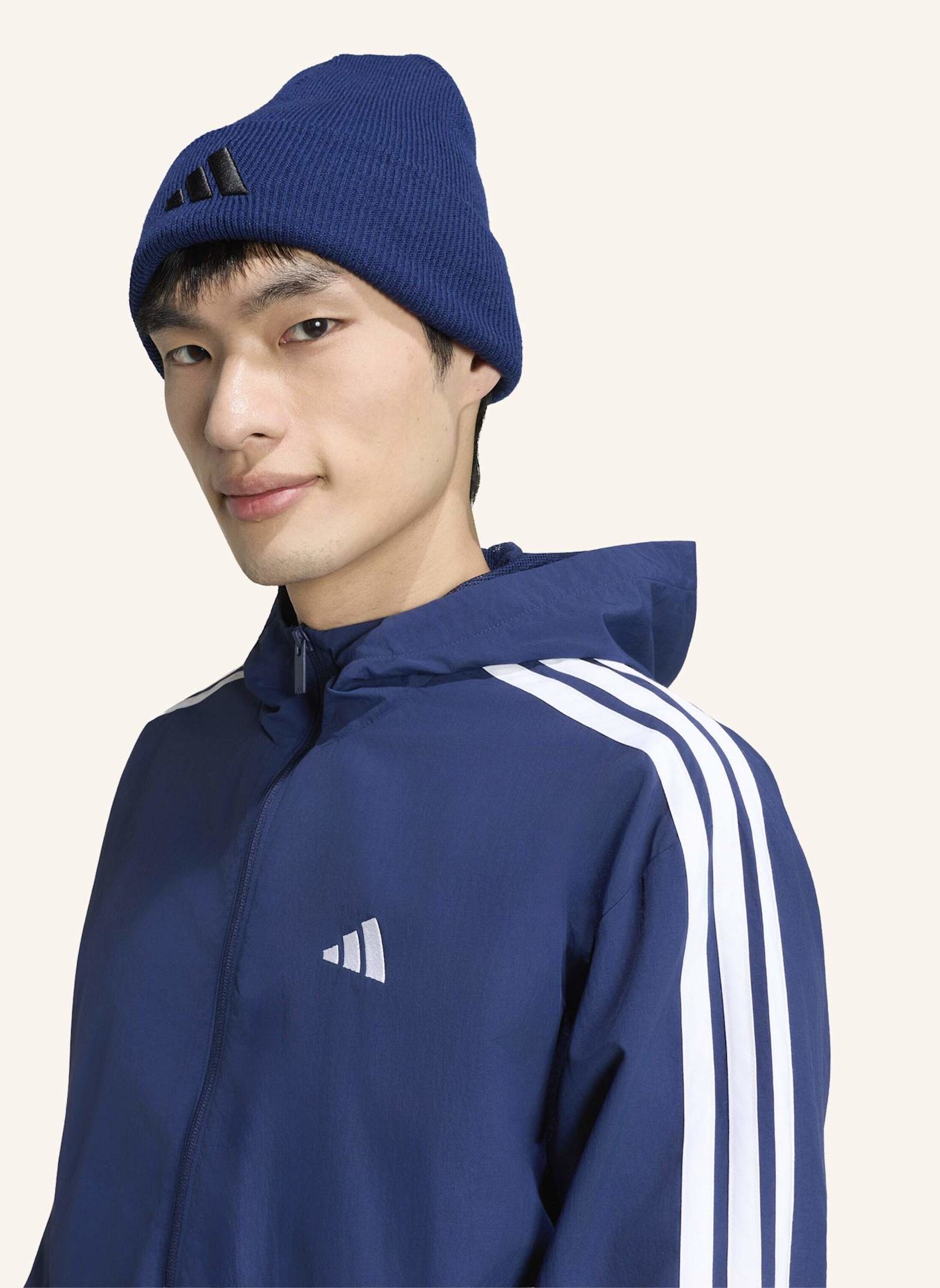 adidas ESSENTIALS 3-STREIFEN WOVEN WINDBREAKER: WEISS