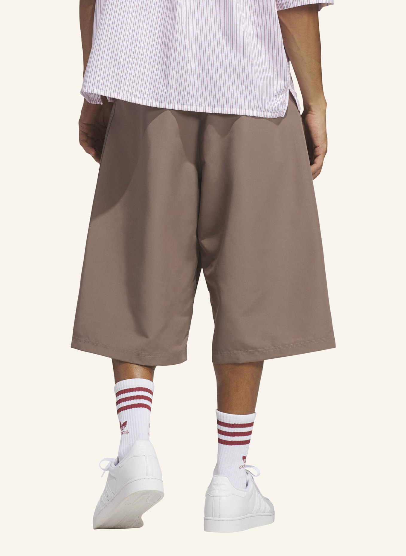 adidas Originals ORIGINALS SHORTS, GEWEBT: BRAUN