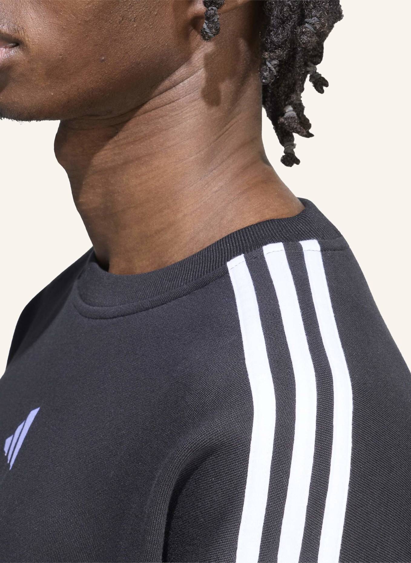 adidas ESSENTIALS 3-STREIFEN FRENCH TERRY SWEATSHIRT: SCHWARZ/ WEISS