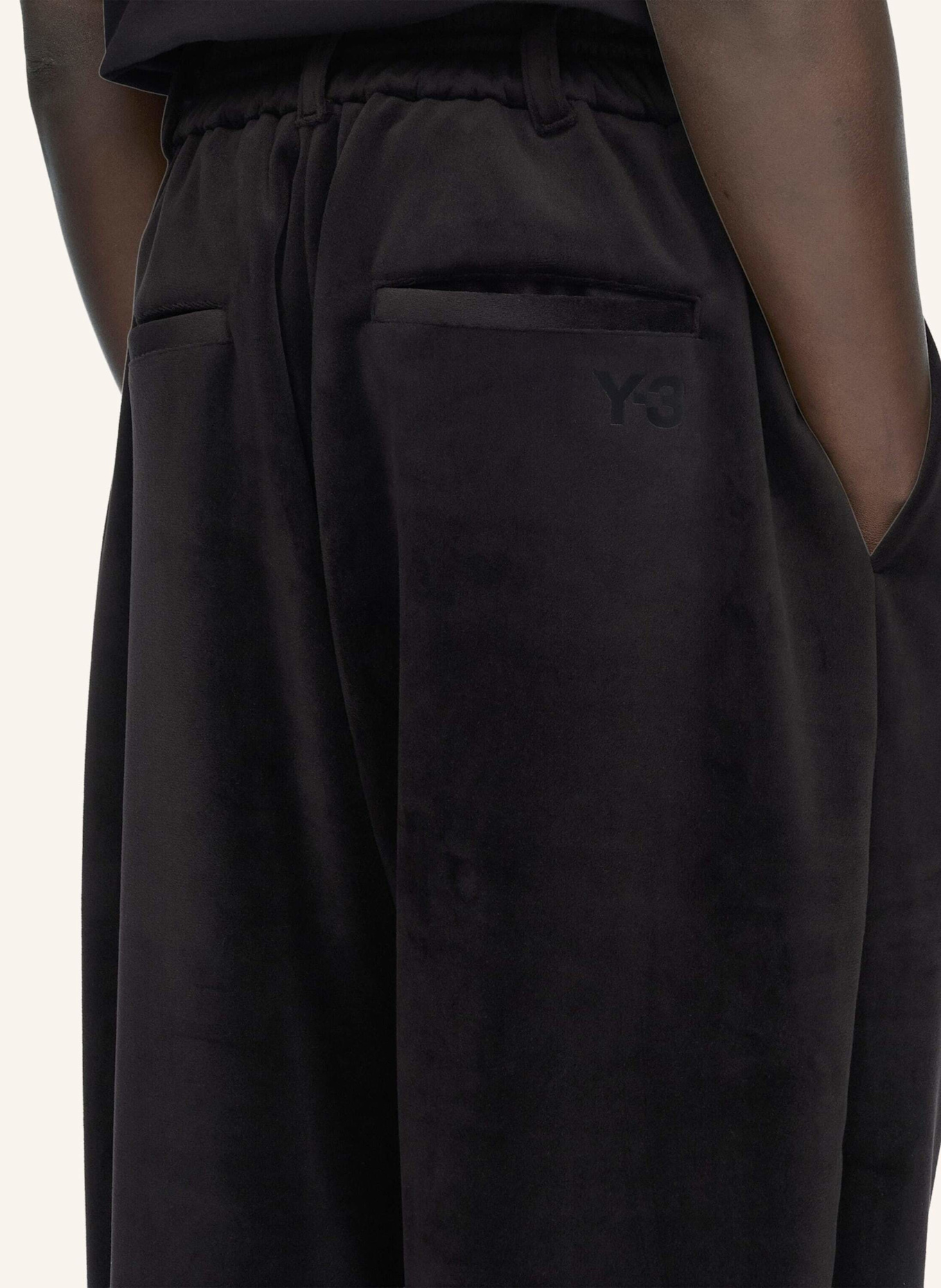 Y-3 Y-3 TRAININGSHOSE, CORDSAMT: SCHWARZ