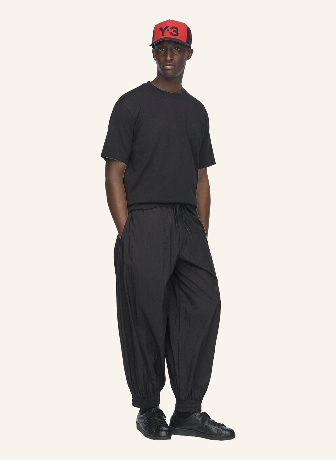 Y-3 Y-3 T-SHIRT, STREIFEN MIT FARBVERLAUF: SCHWARZ
