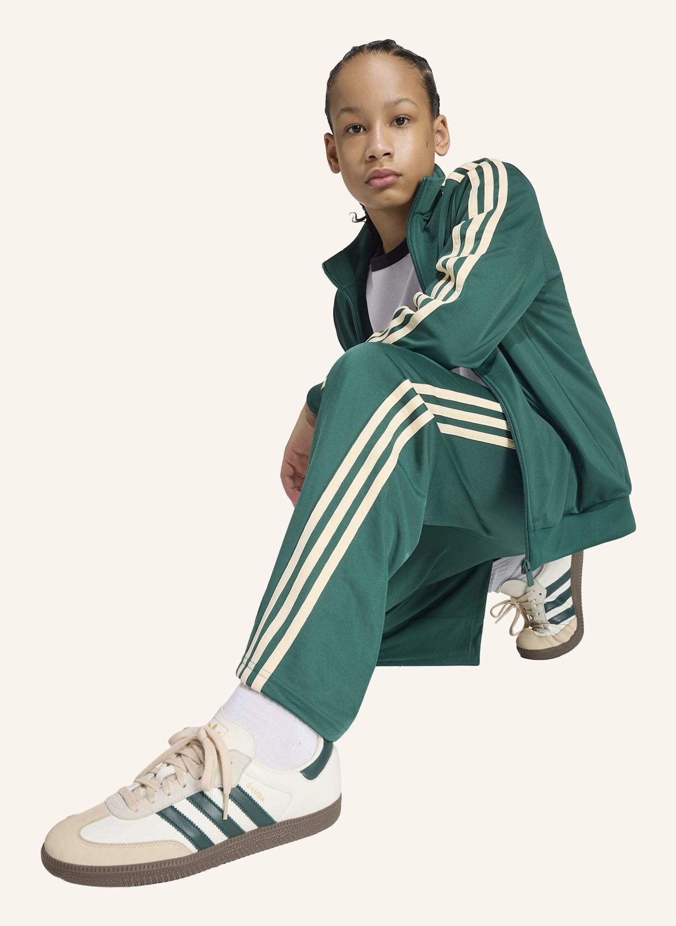 adidas Originals Track Pants FIREBIRD LOOSE: GRÜN