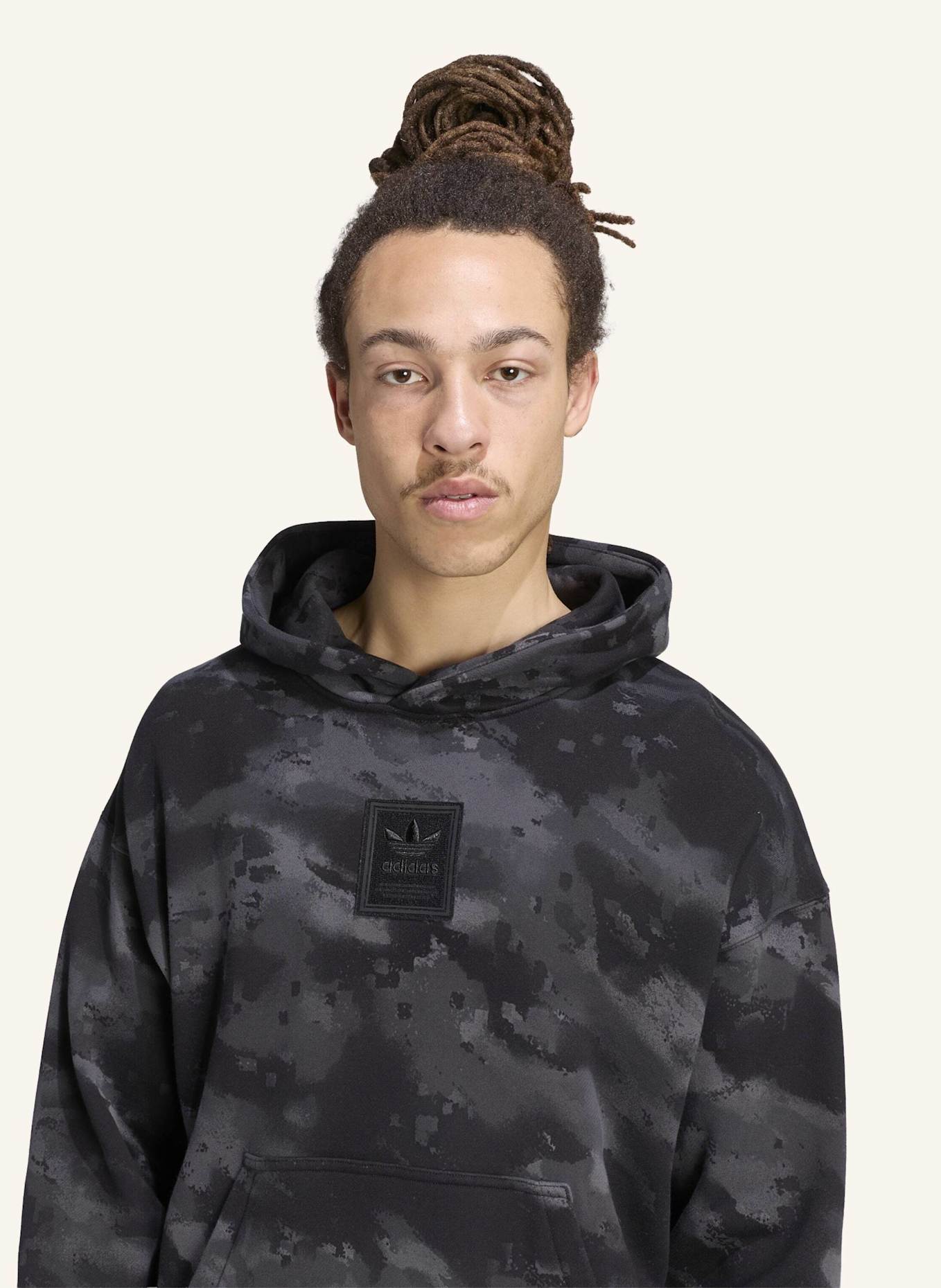 adidas Originals CAMO HOODIE: SCHWARZ