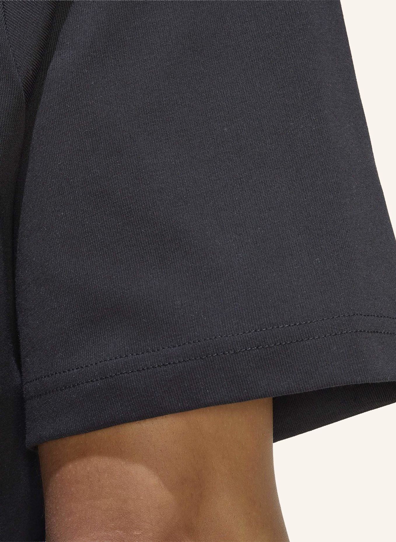 adidas LUX TIRO SCRIPT GRAFIK POLOSHIRT: SCHWARZ/ WEISS