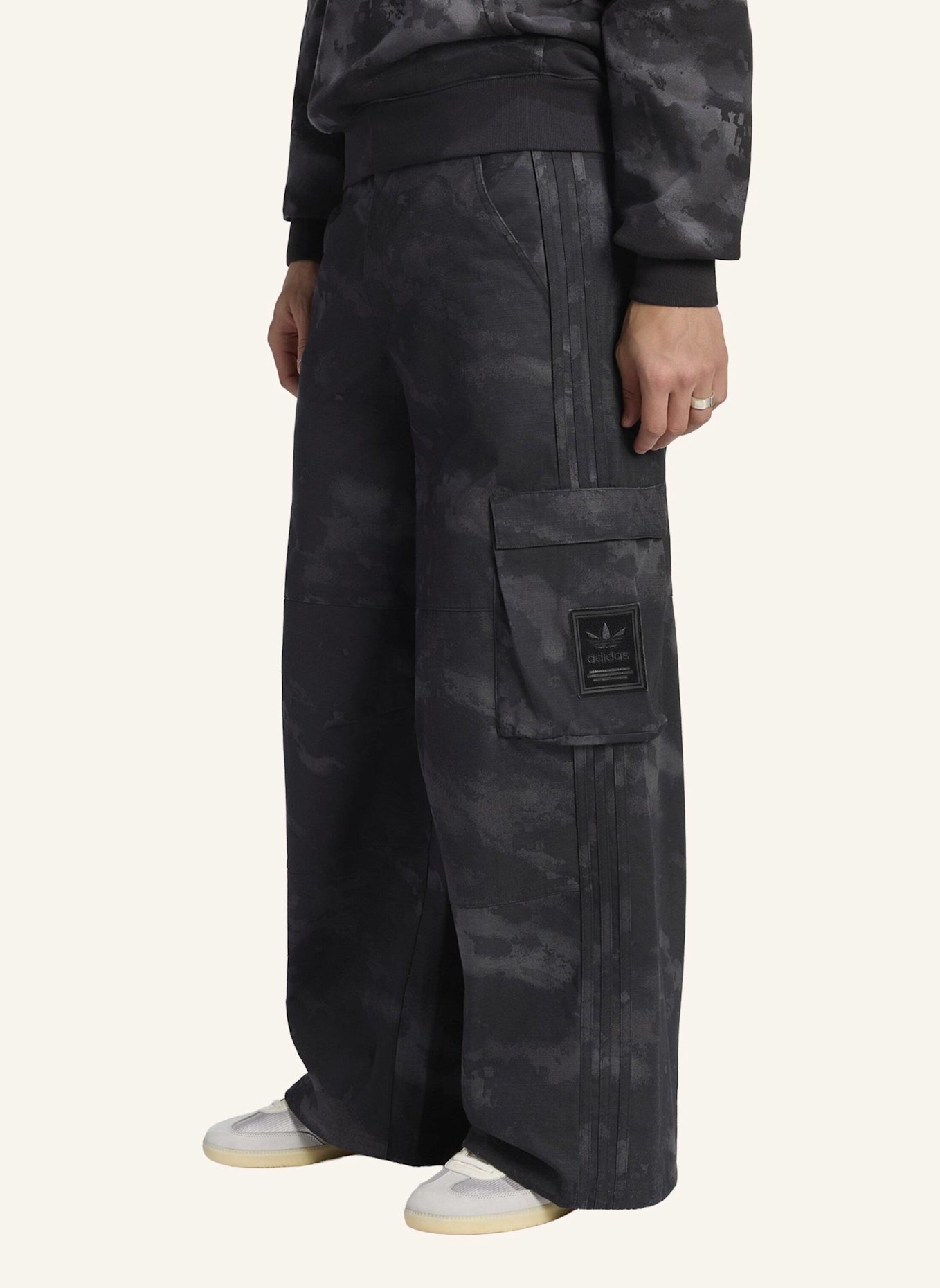 adidas Originals CAMO HOSE: SCHWARZ