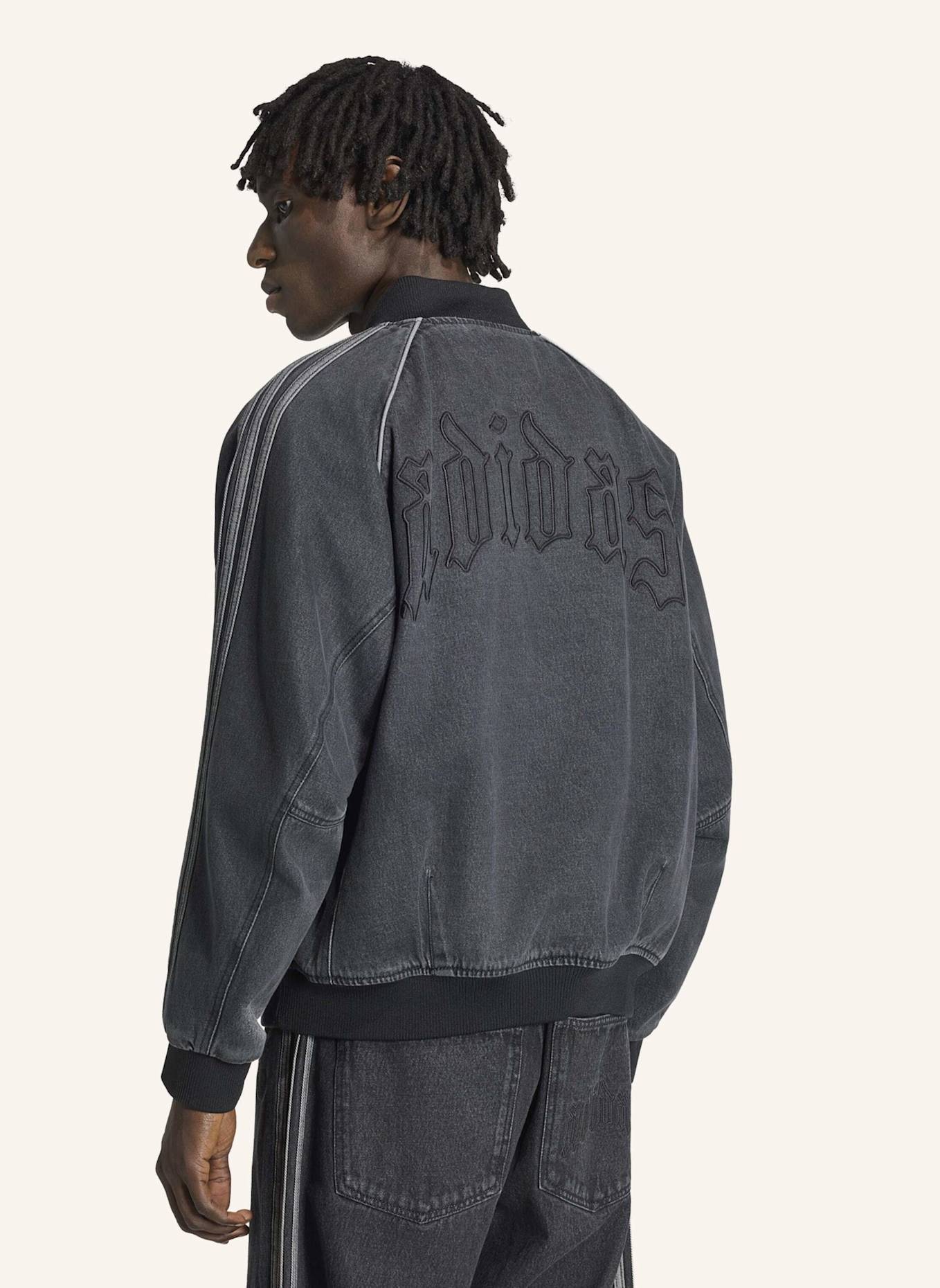 adidas Originals SST DENIM TRAININGSJACKE: SCHWARZ