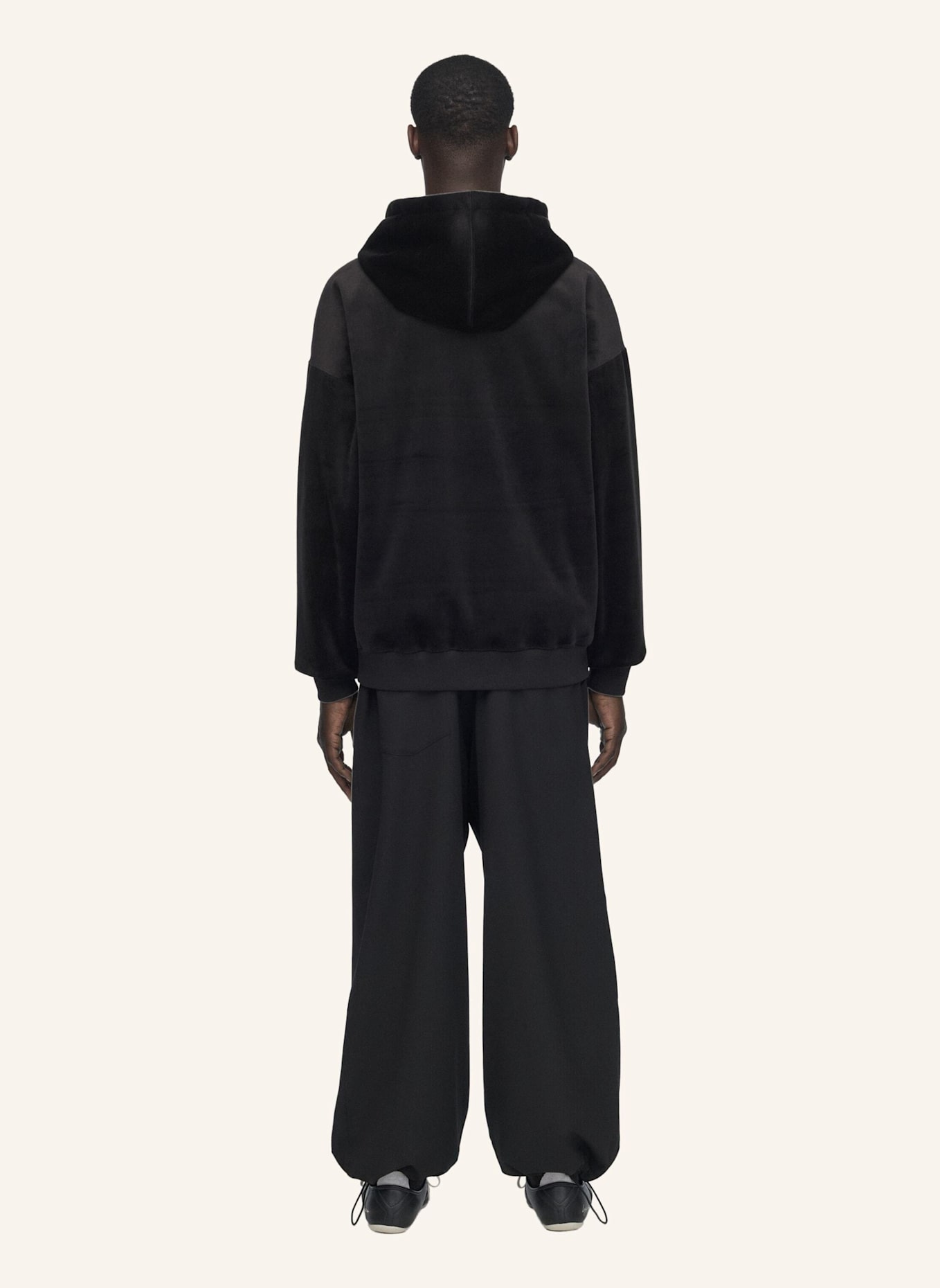 Y-3 Y-3 KAPUZENJACKE, SAMTCORD: SCHWARZ