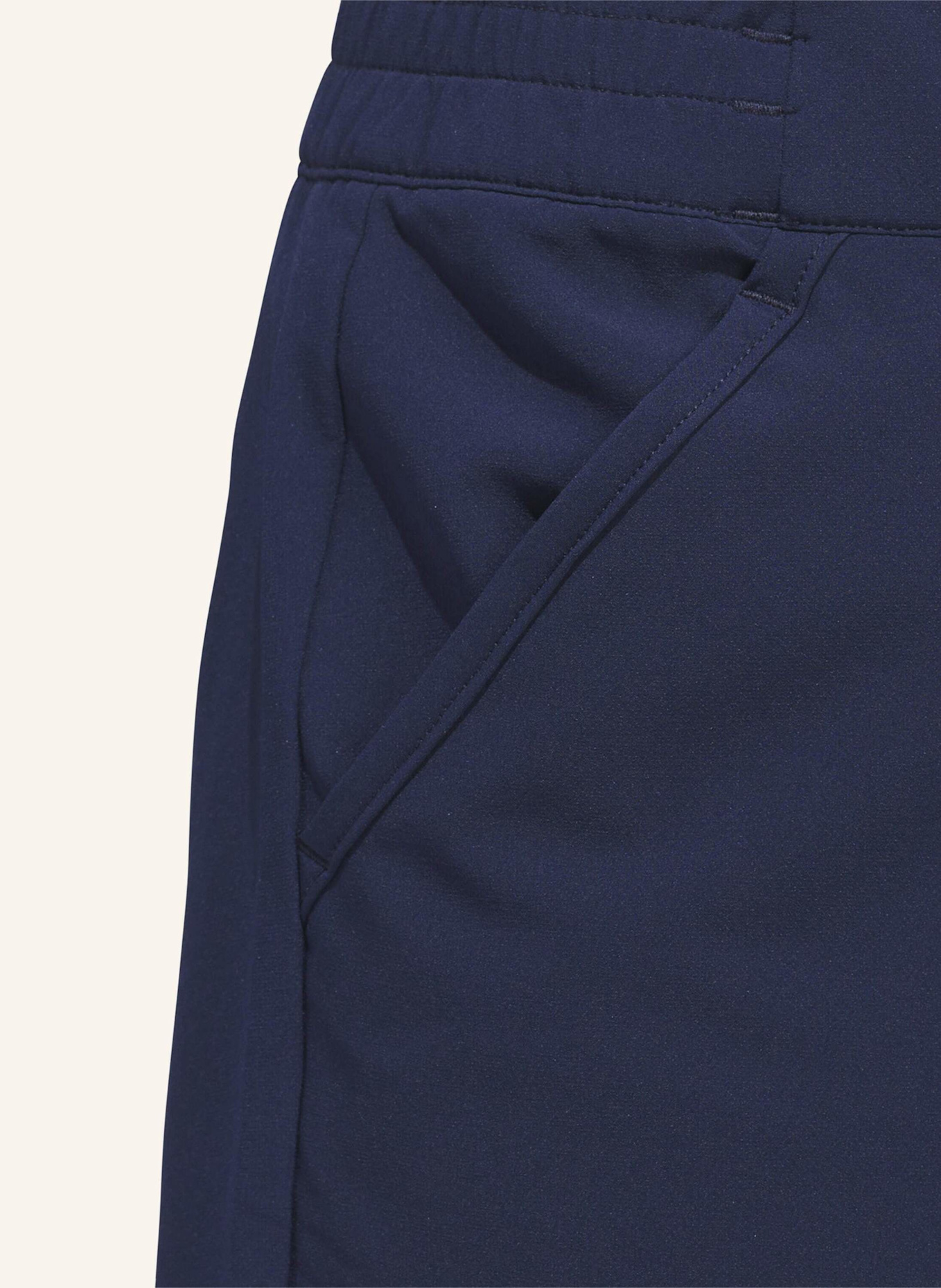 adidas WOMEN'S ULTIMATE365 BERMUDA SHORTS: BLAU